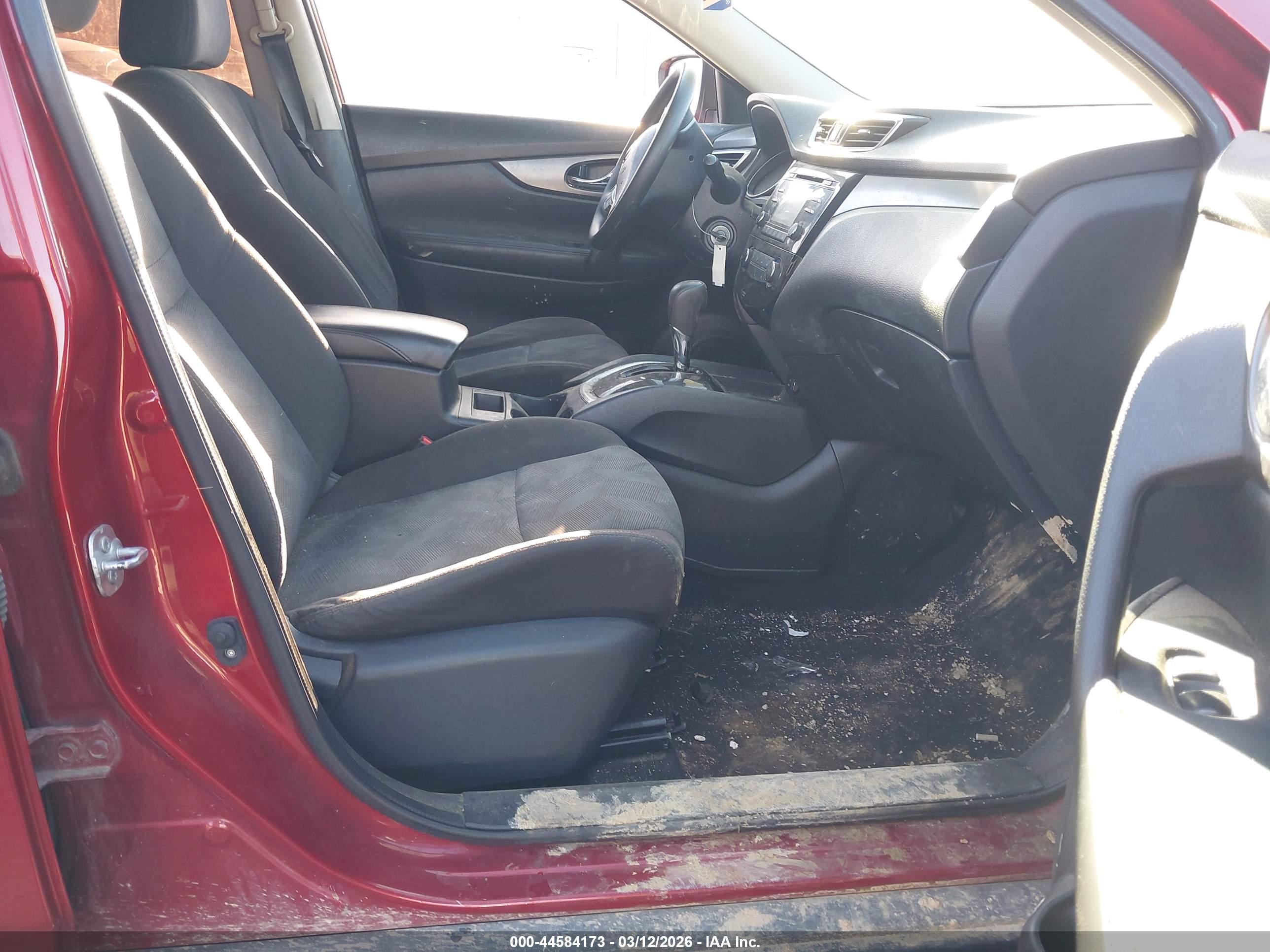 NISSAN ROGUE image 5