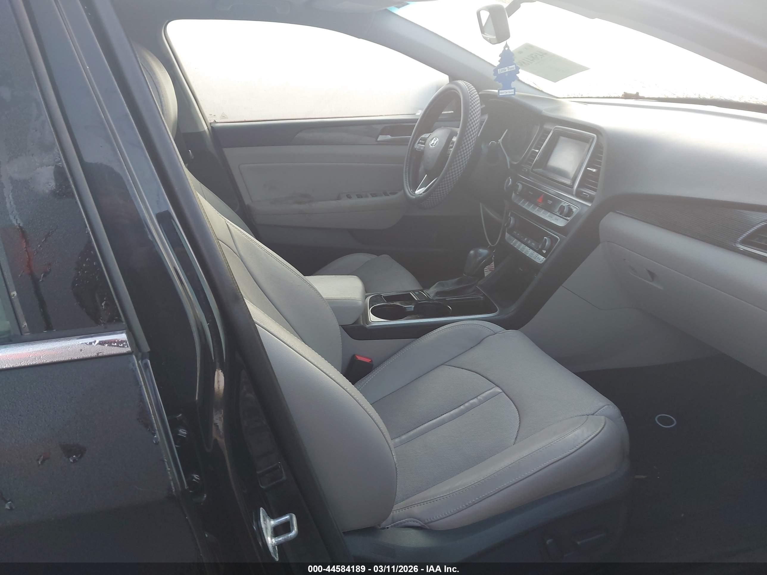 HYUNDAI SONATA image 5