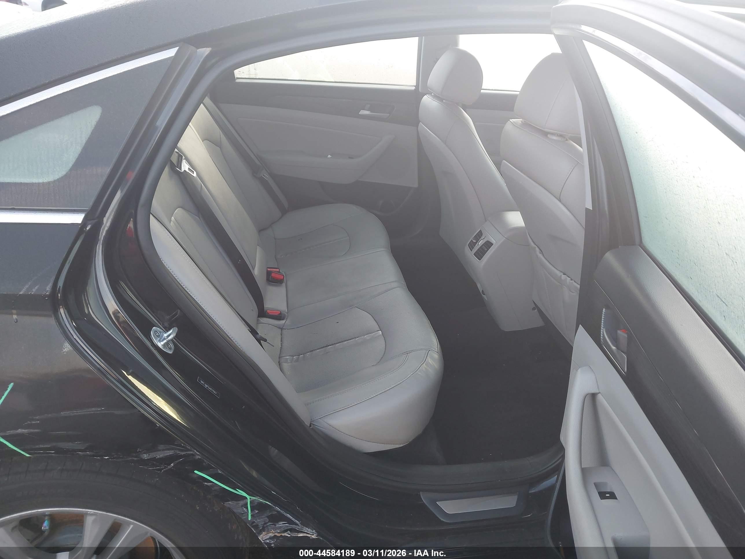 HYUNDAI SONATA image 8