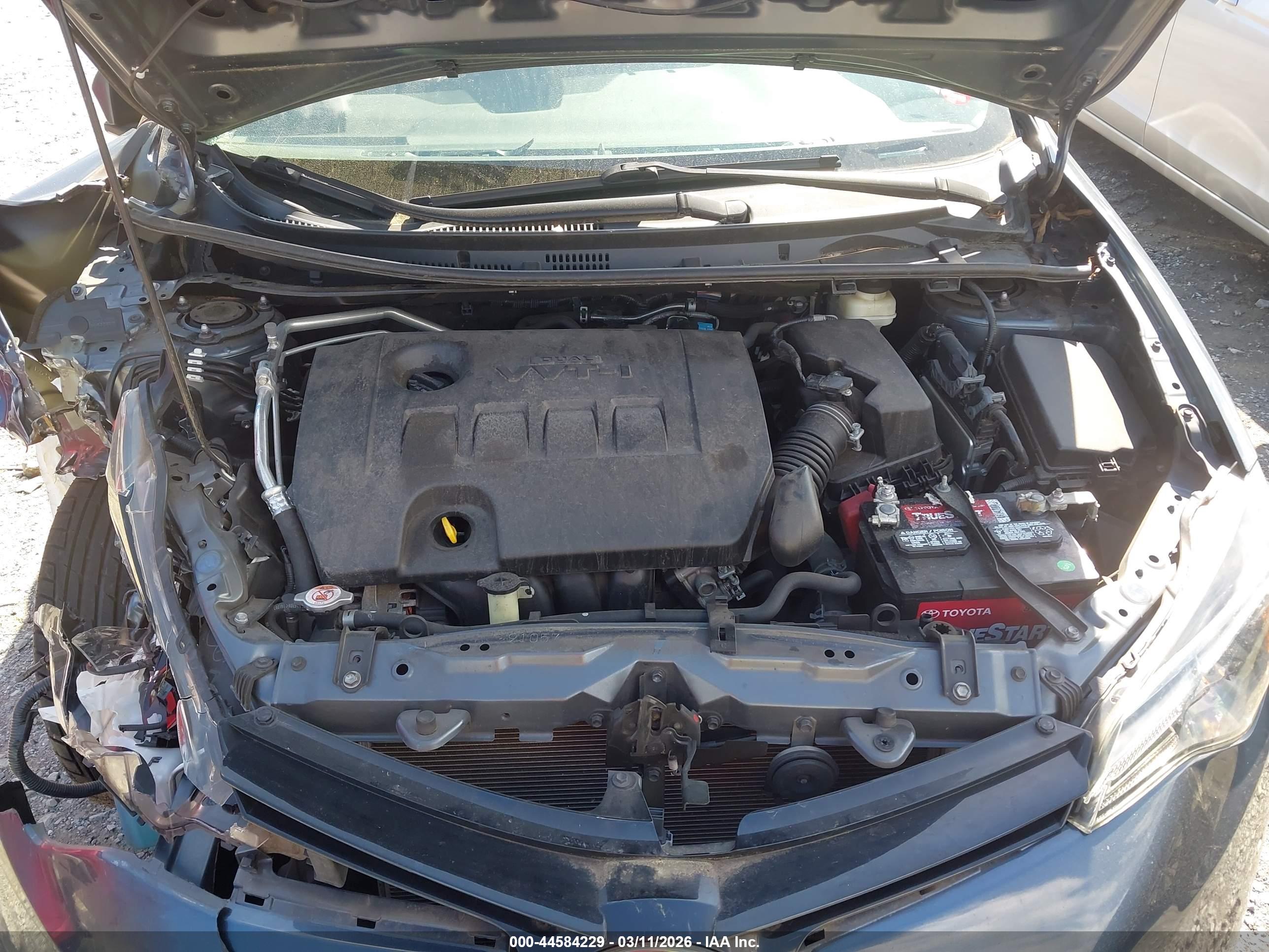 TOYOTA COROLLA image 10