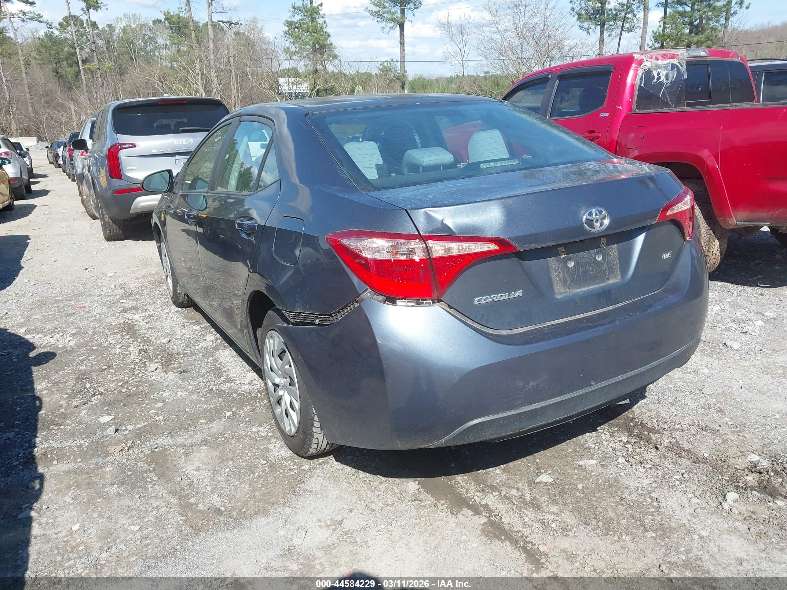 TOYOTA COROLLA image 3