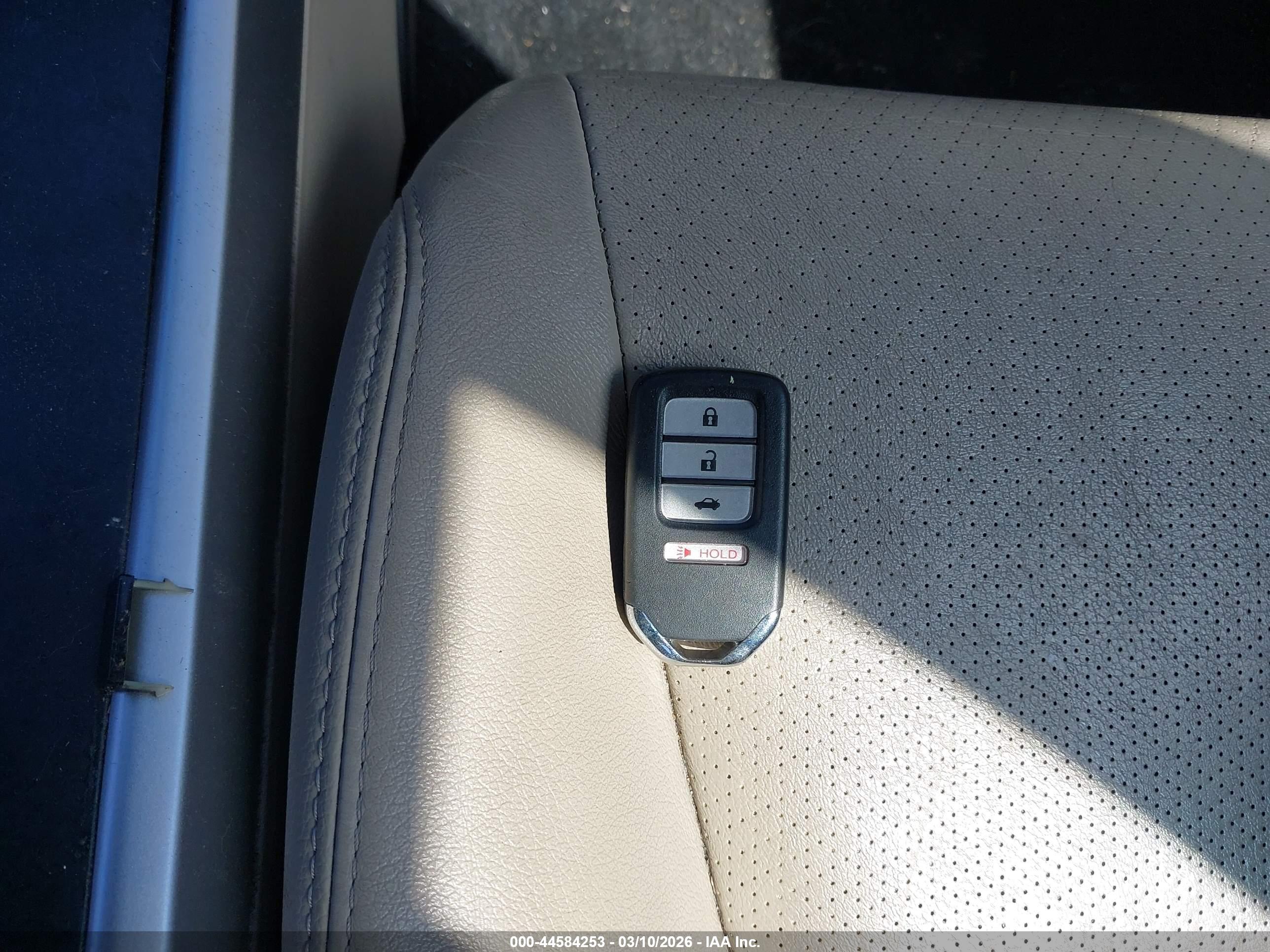 HONDA ACCORD image 11