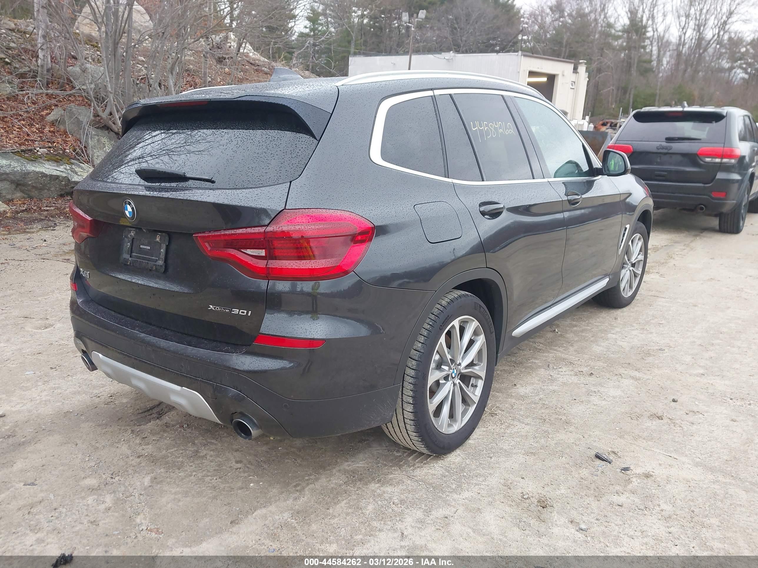 BMW X3 image 4