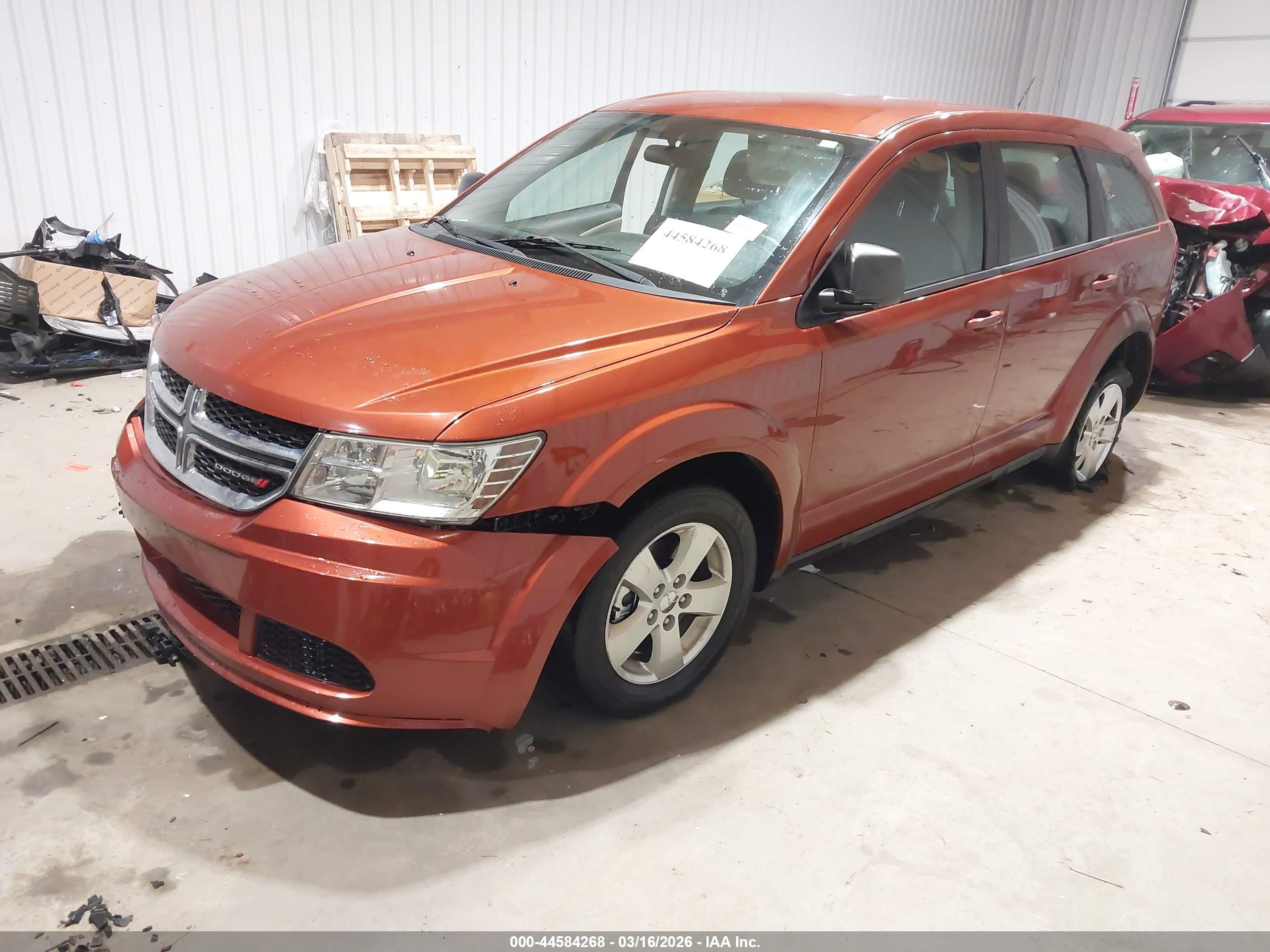 DODGE JOURNEY image 2