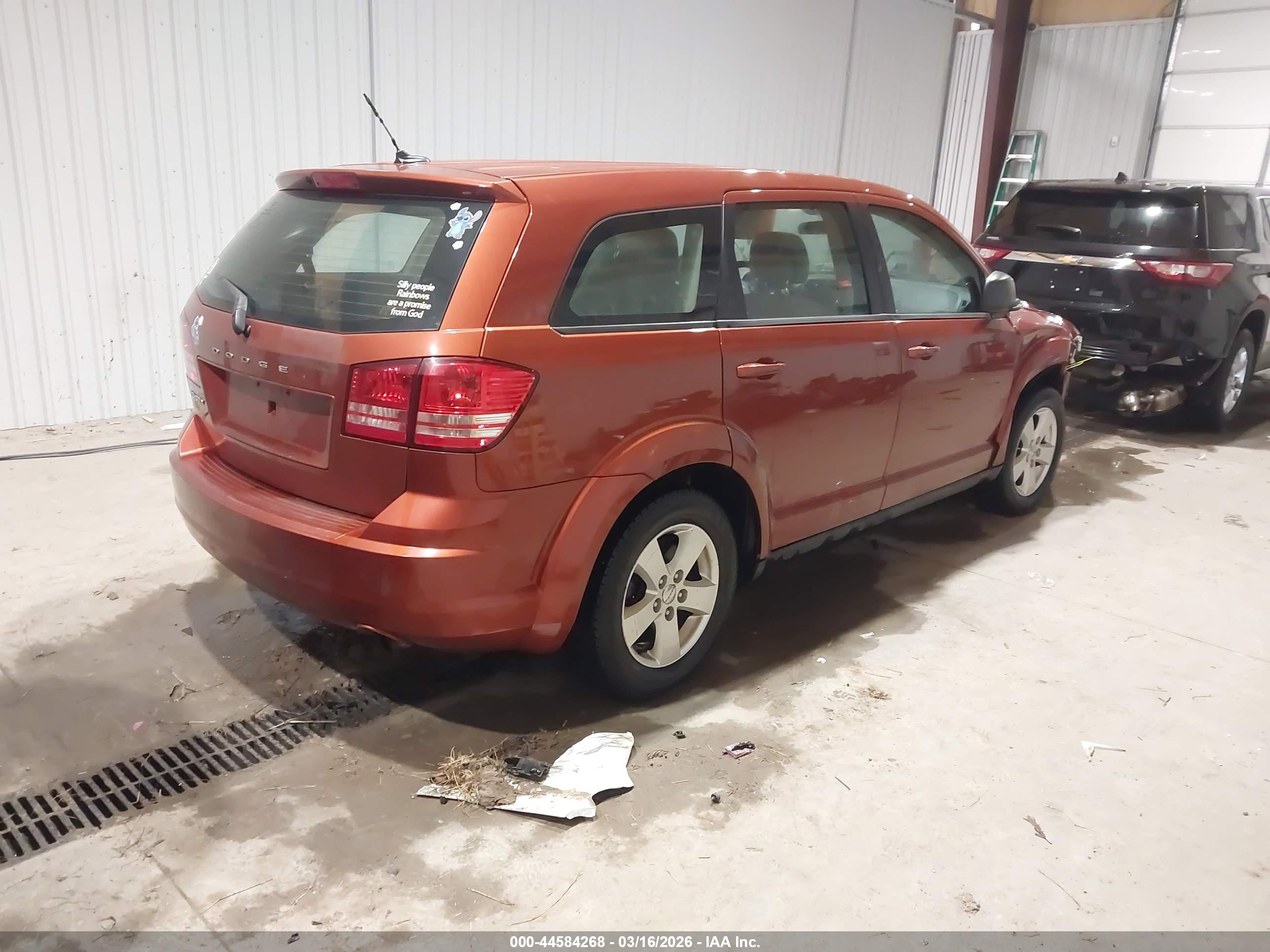 DODGE JOURNEY image 4