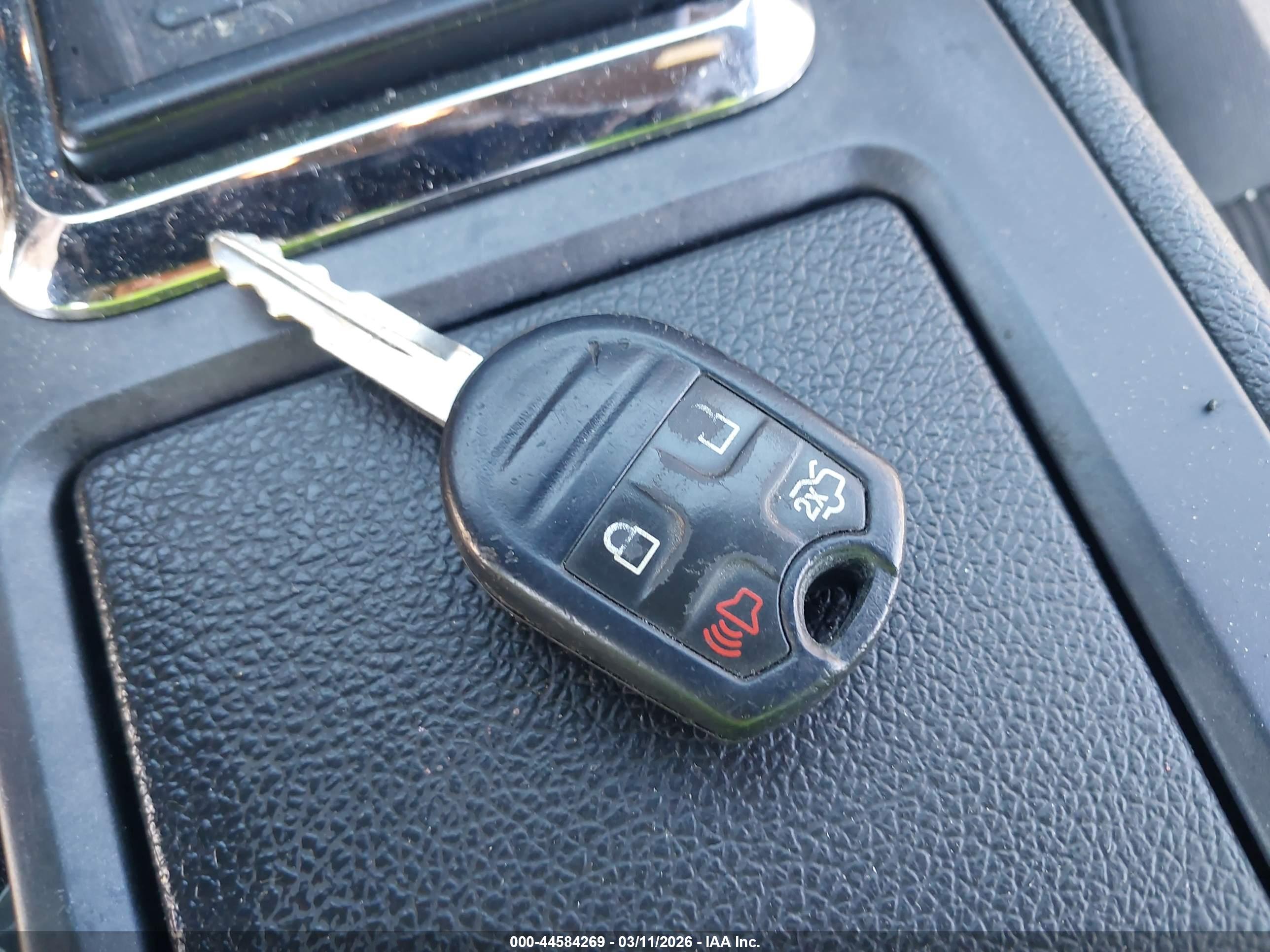 FORD MUSTANG image 11