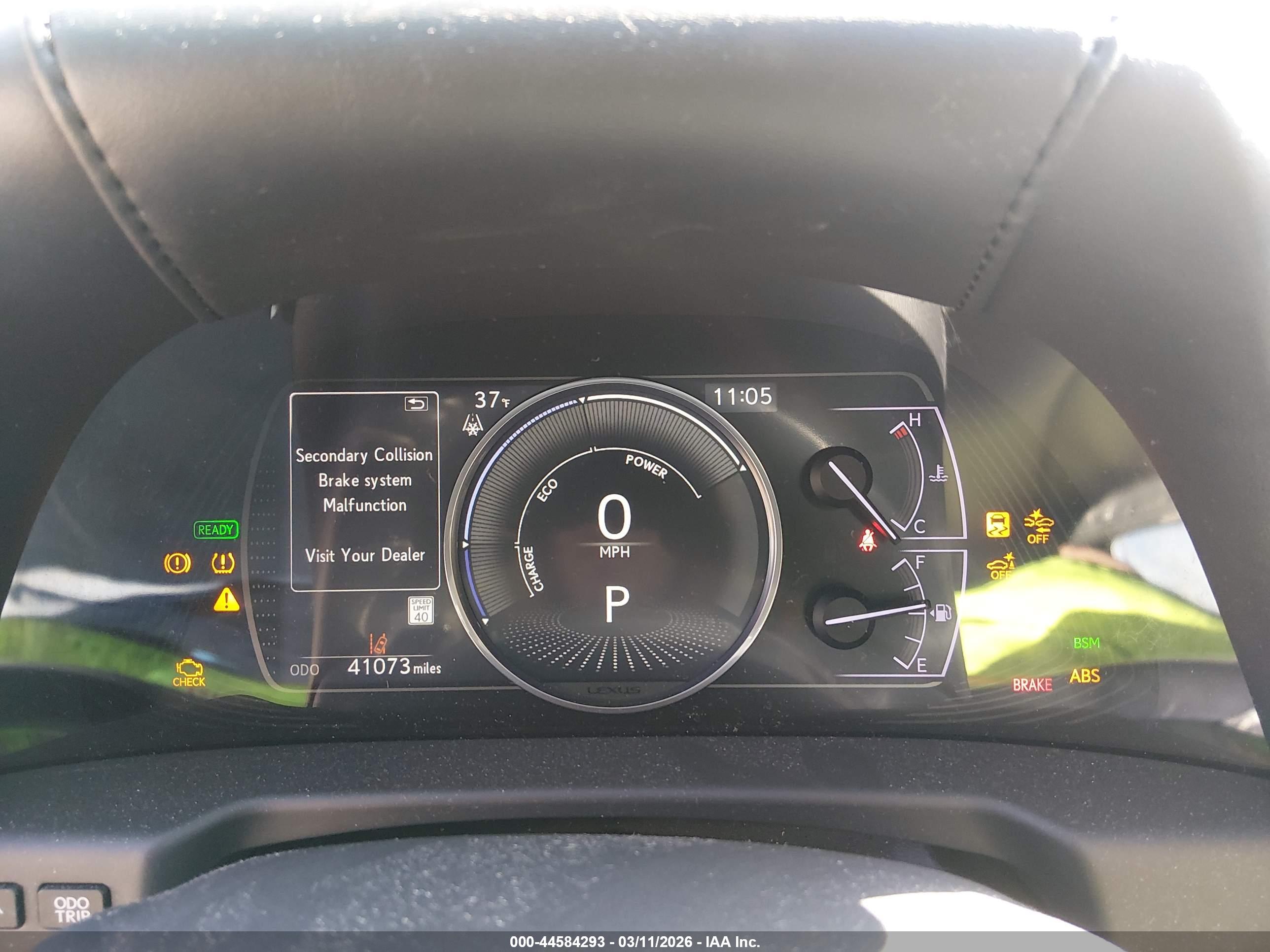 LEXUS ES image 7