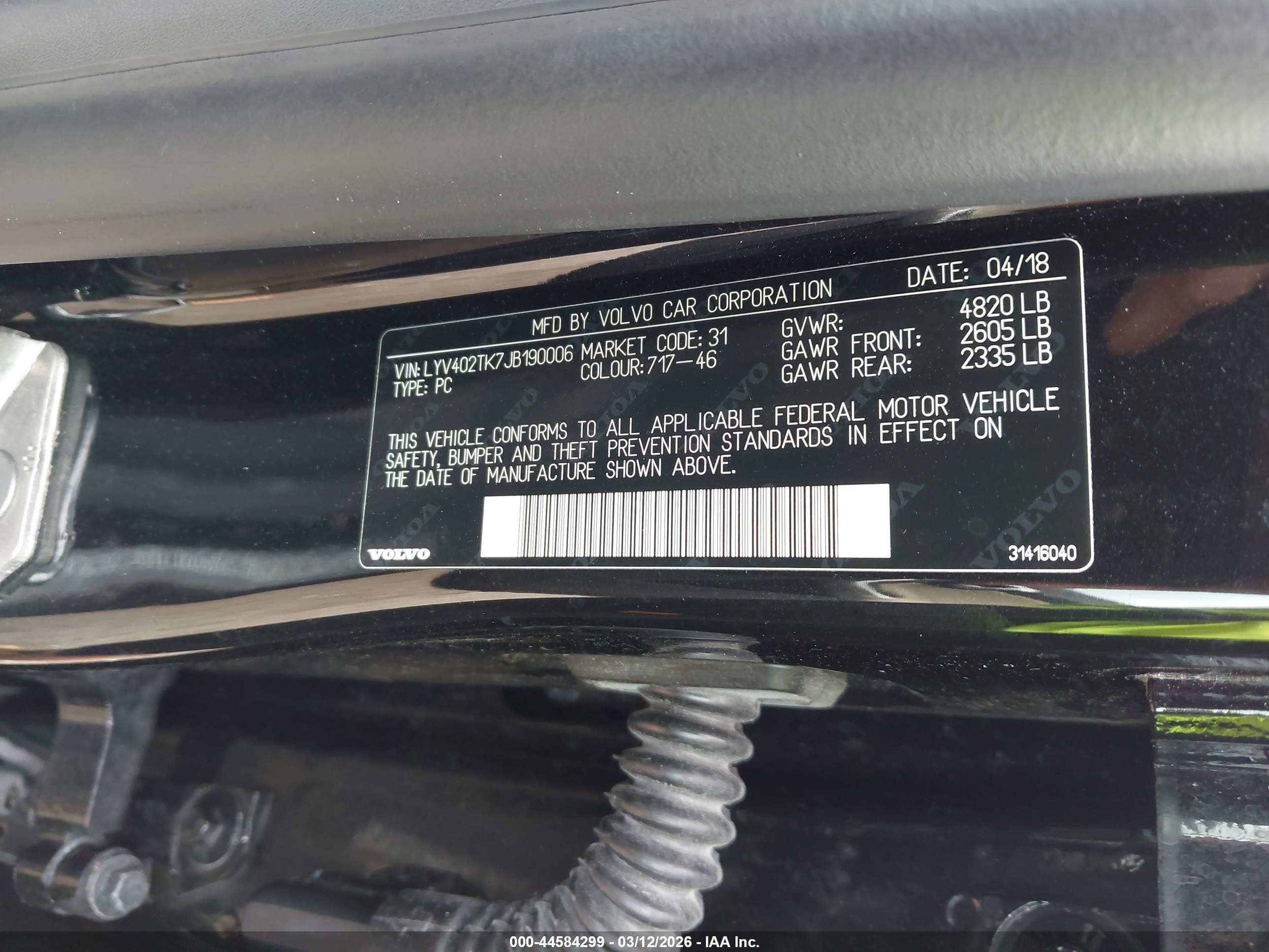 VOLVO S60 image 9