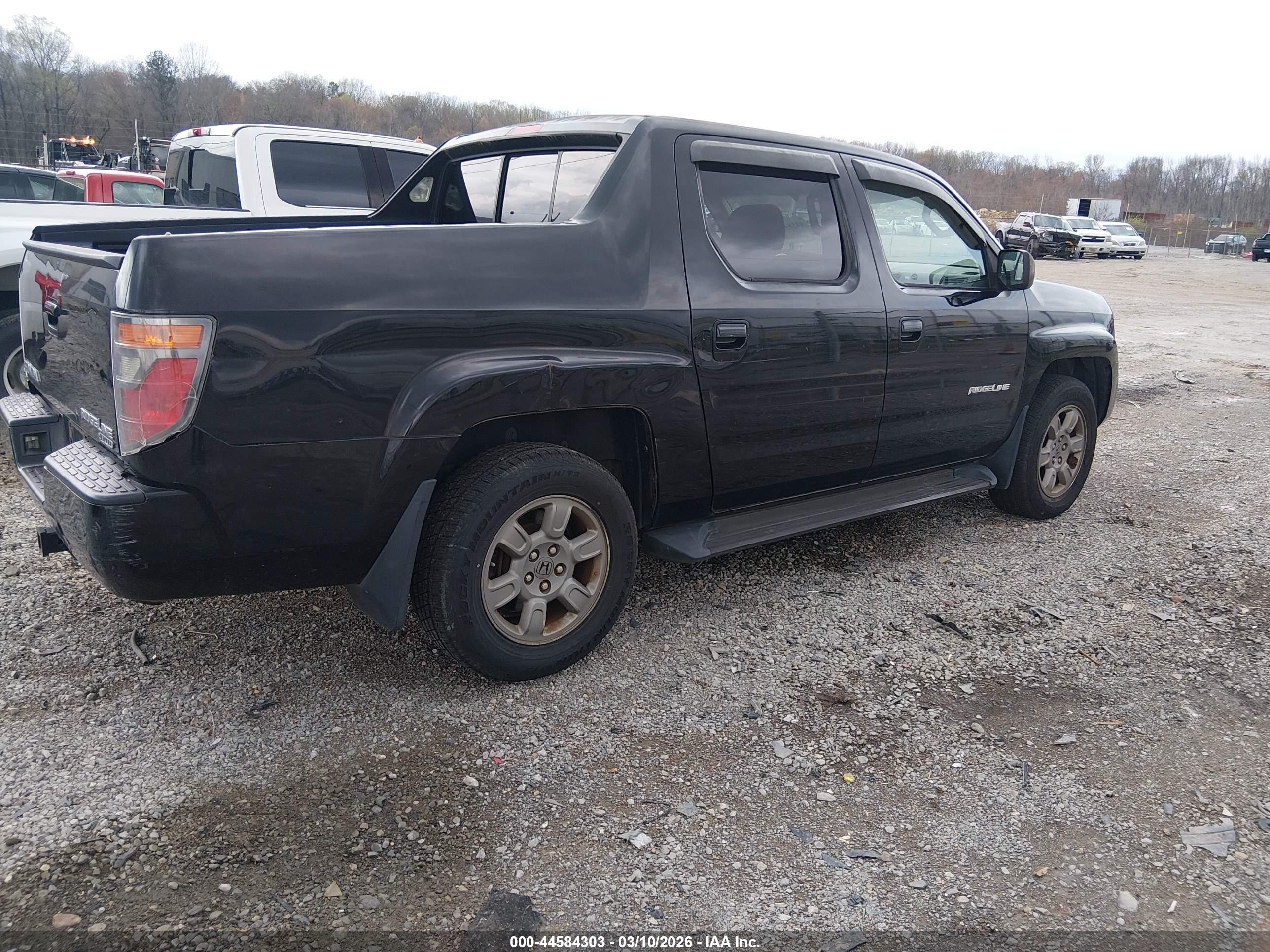 HONDA RIDGELINE image 4