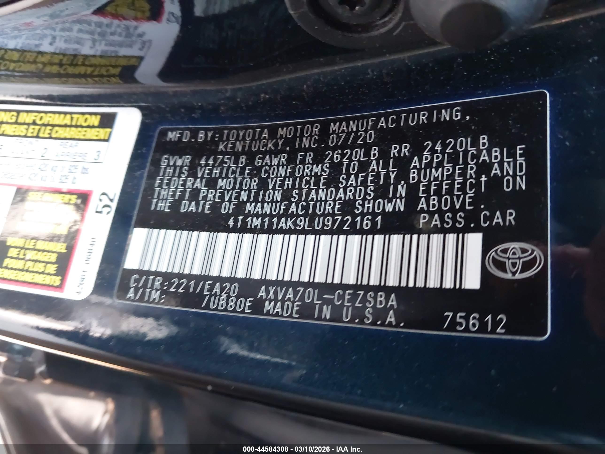 TOYOTA CAMRY image 9