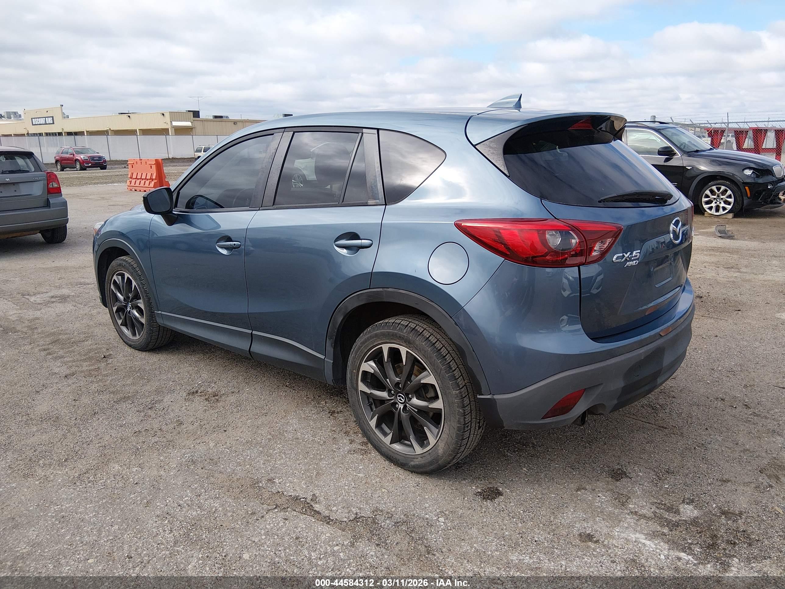 MAZDA CX-5 image 3
