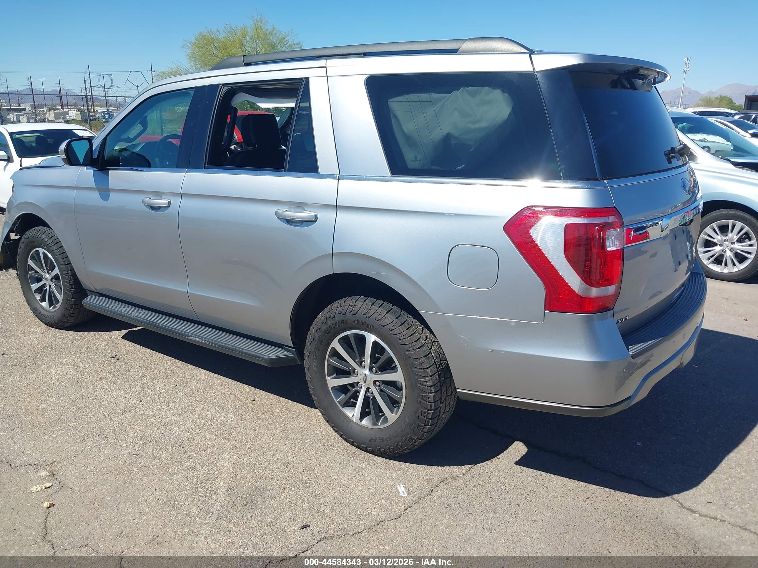 FORD EXPEDITION image 3