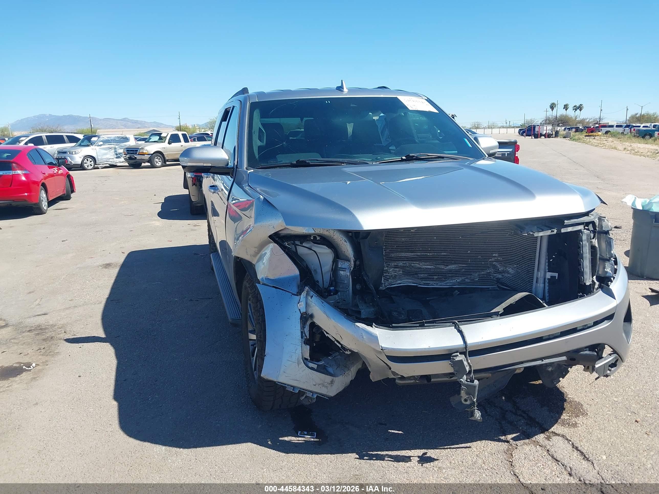 FORD EXPEDITION image 6