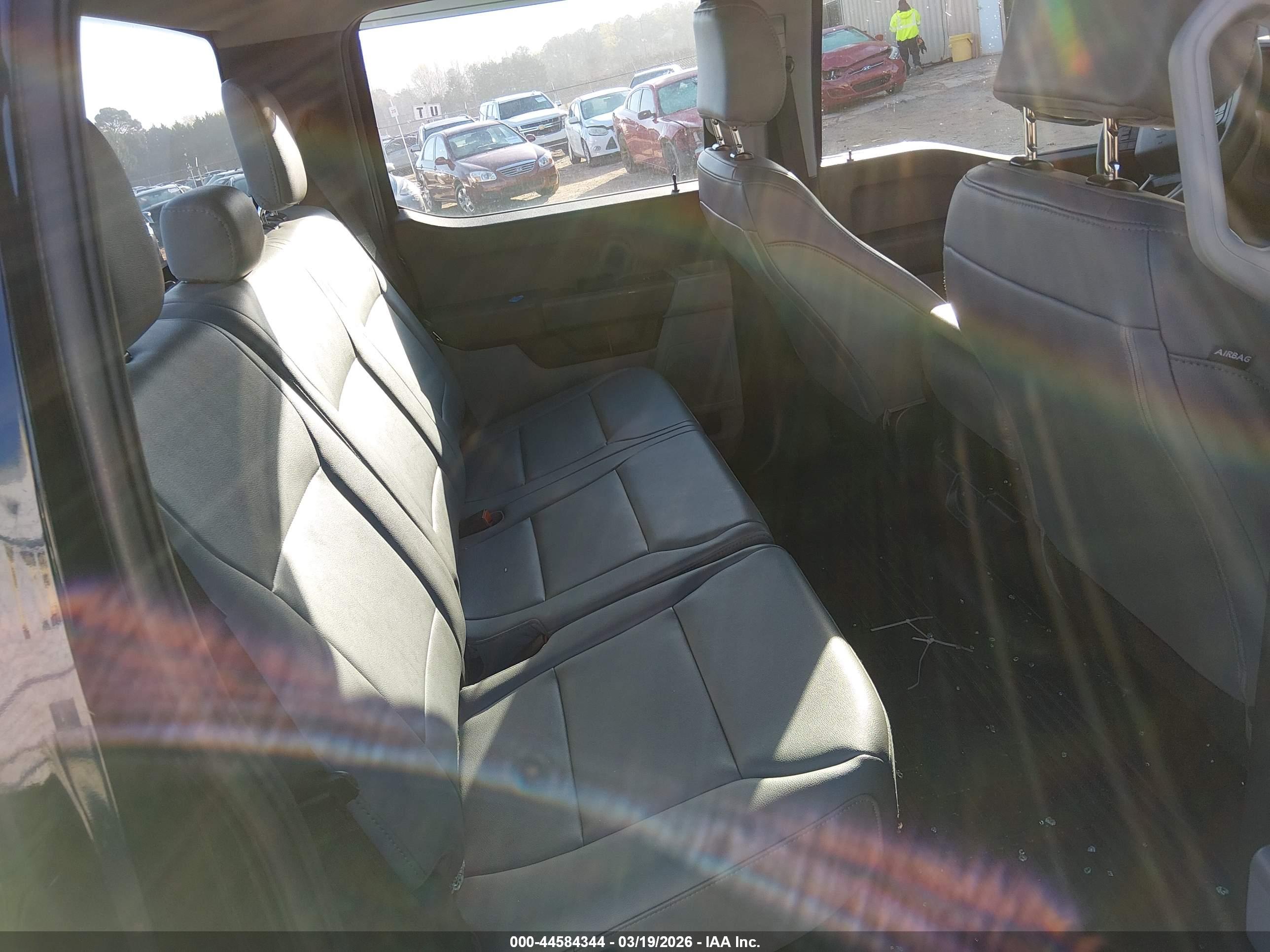 FORD F-350 image 8