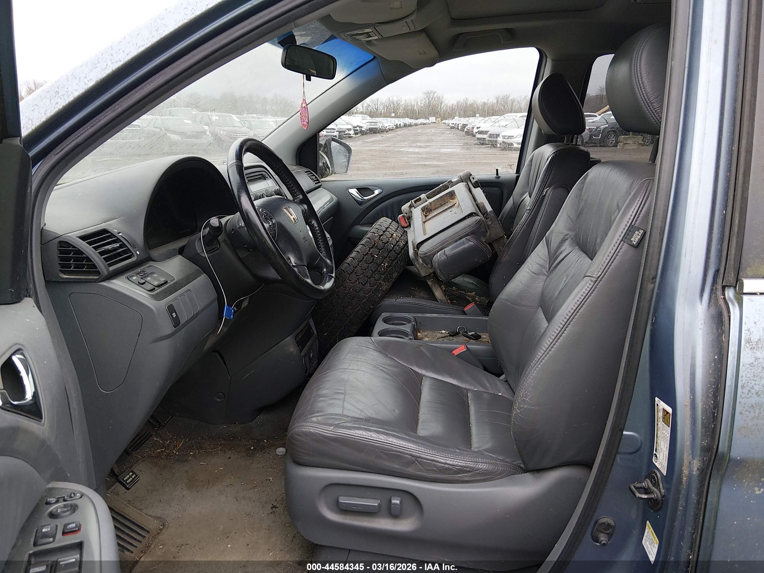 HONDA ODYSSEY image 5
