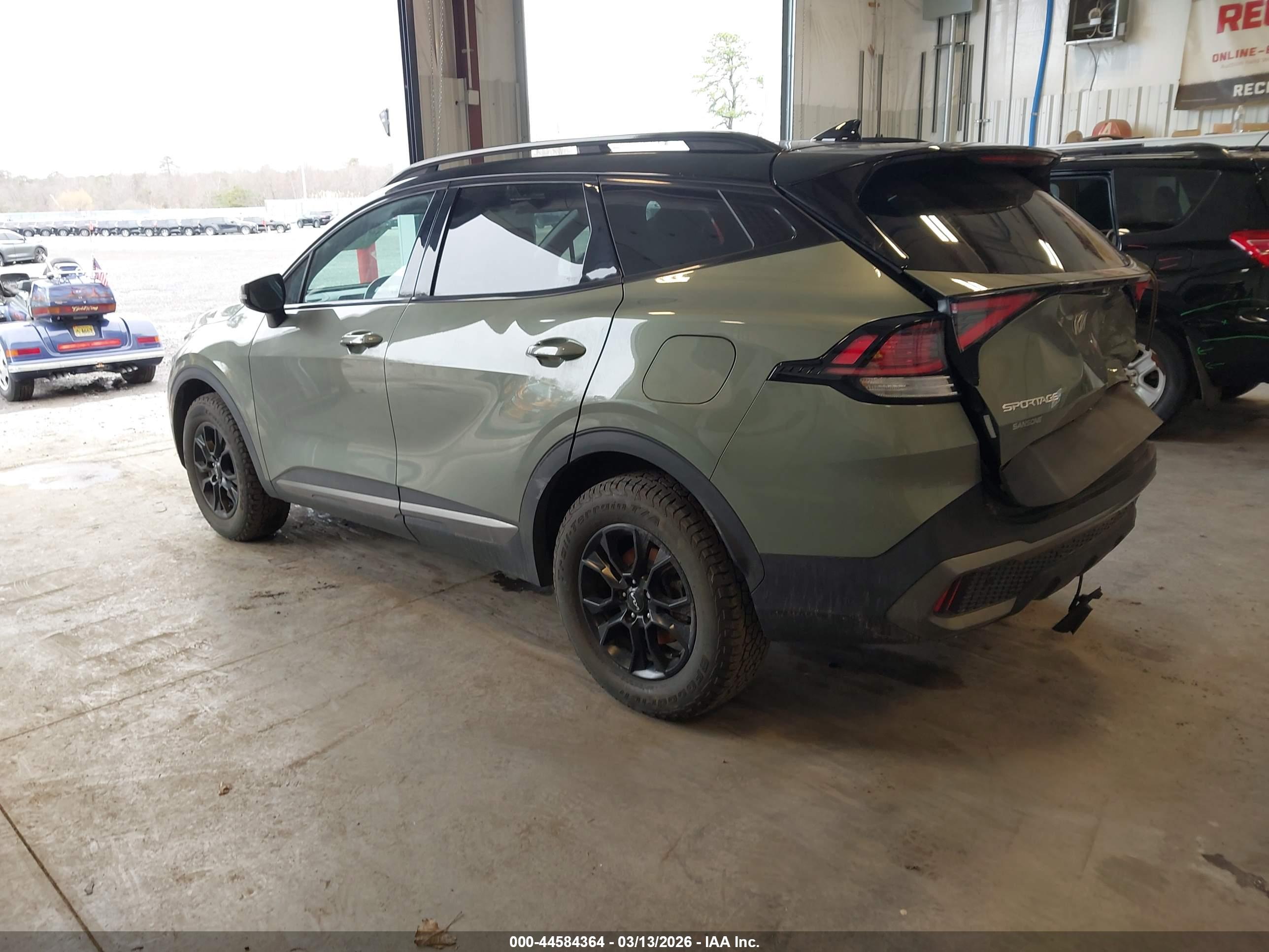 KIA SPORTAGE image 3