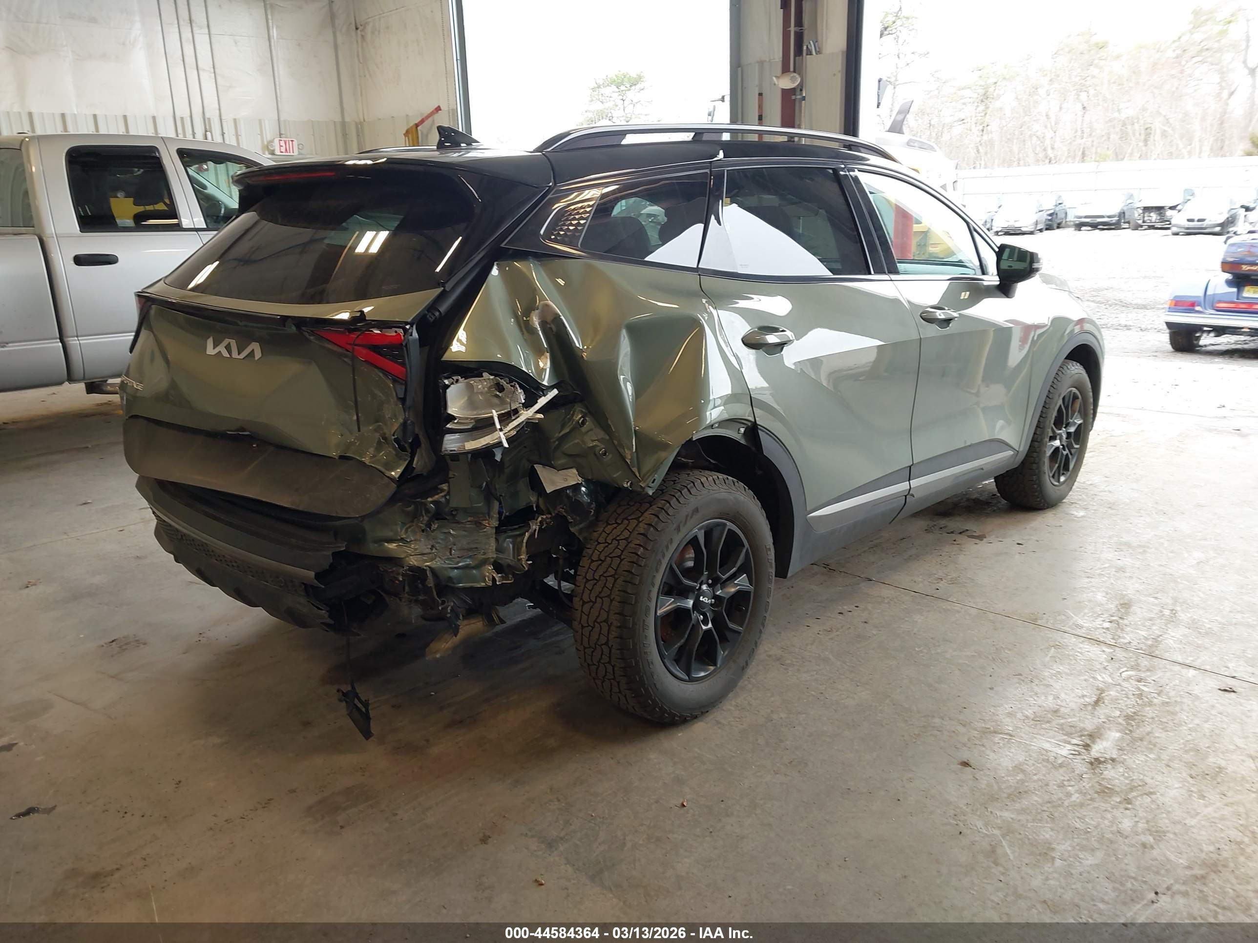 KIA SPORTAGE image 4