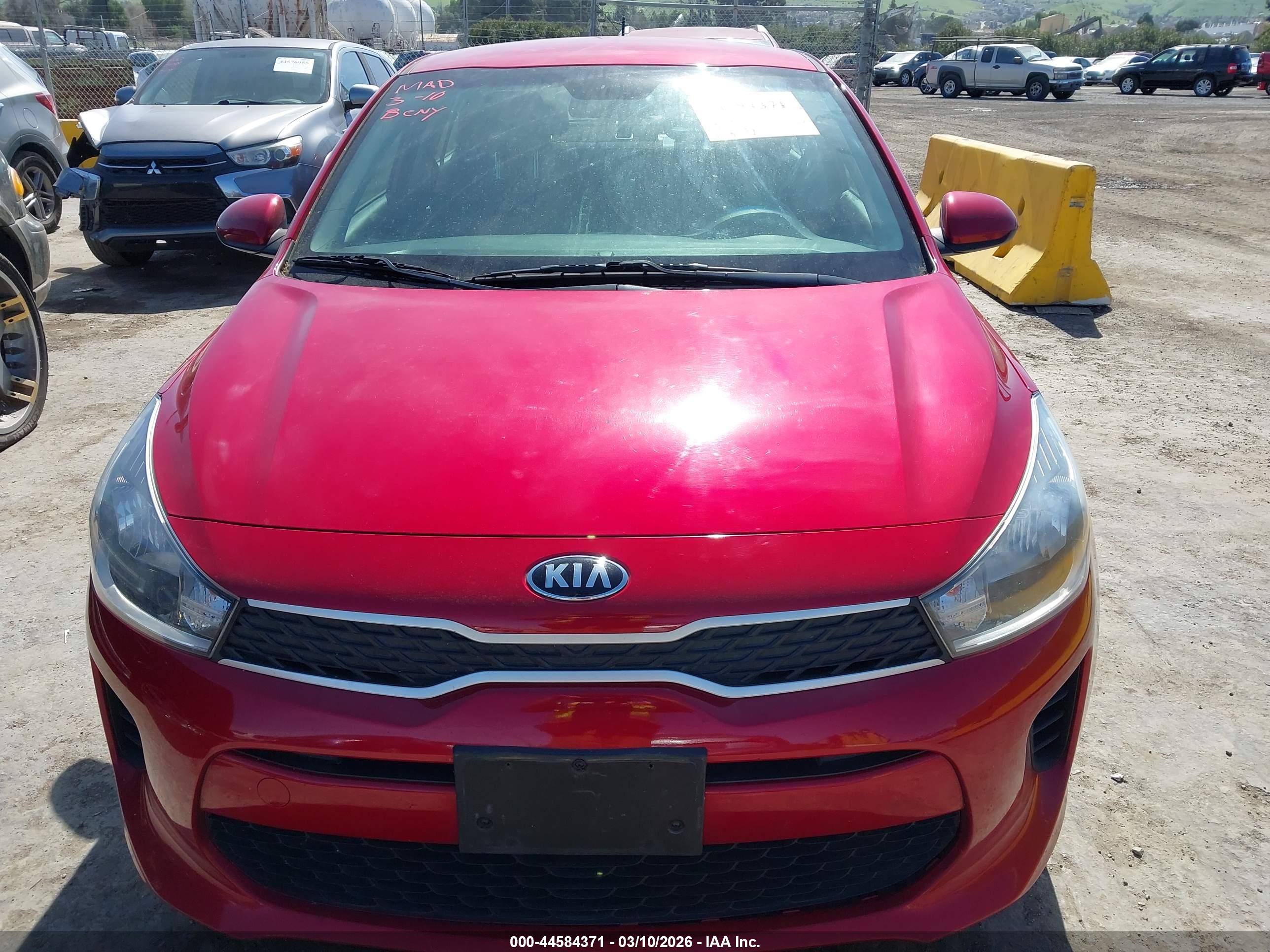 KIA RIO image 6