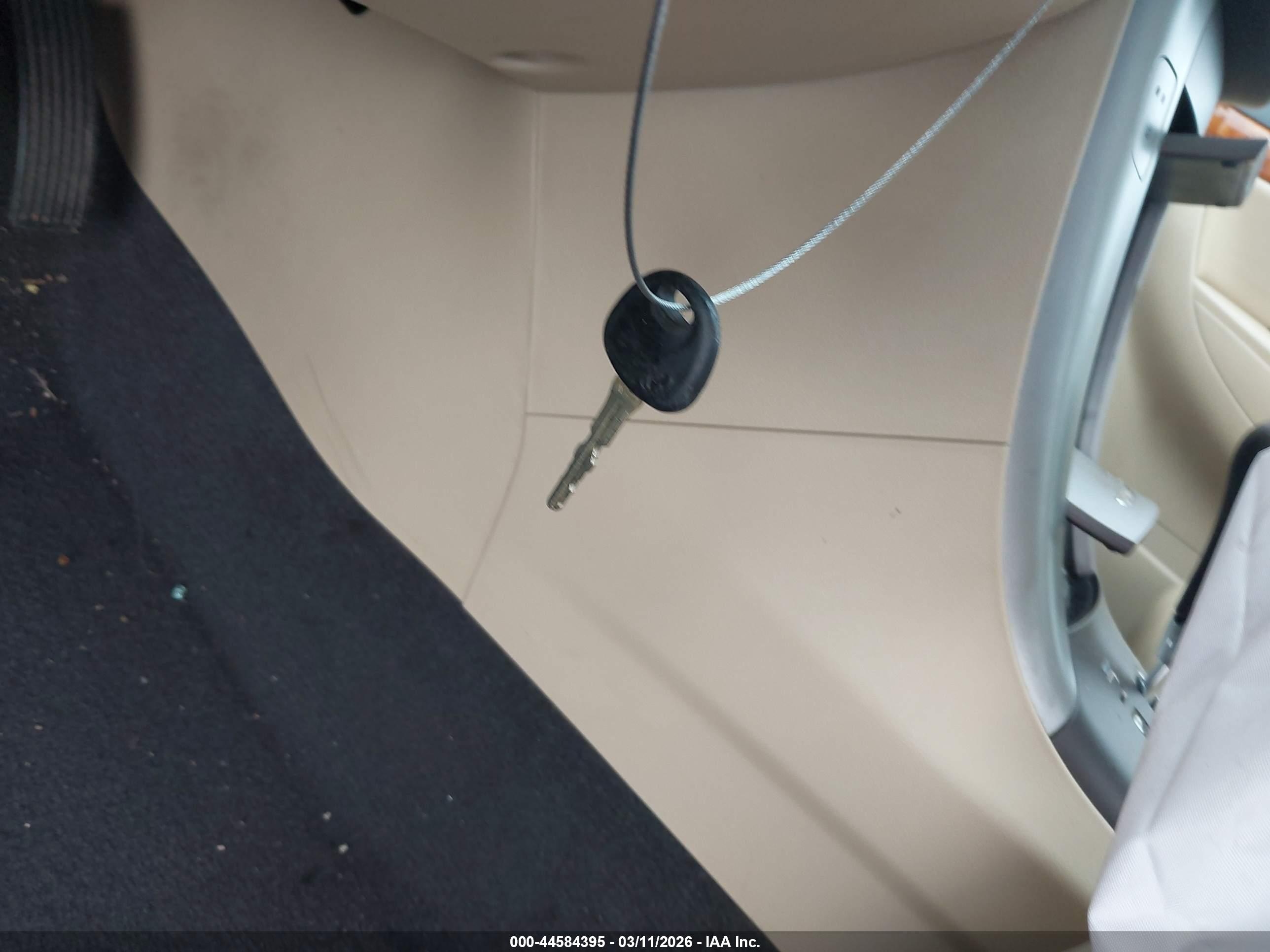 HYUNDAI SONATA image 11