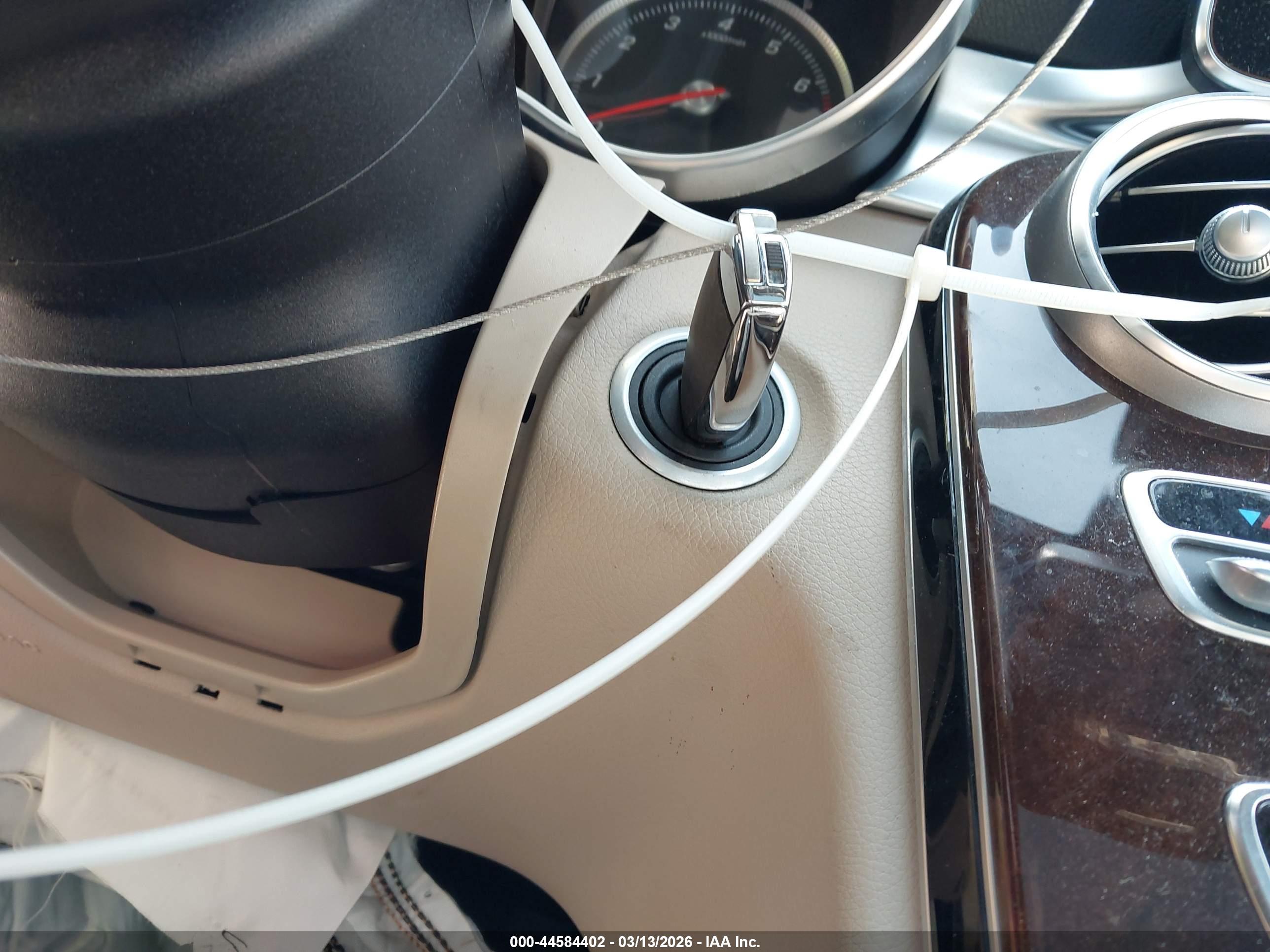 MERCEDES-BENZ C image 11