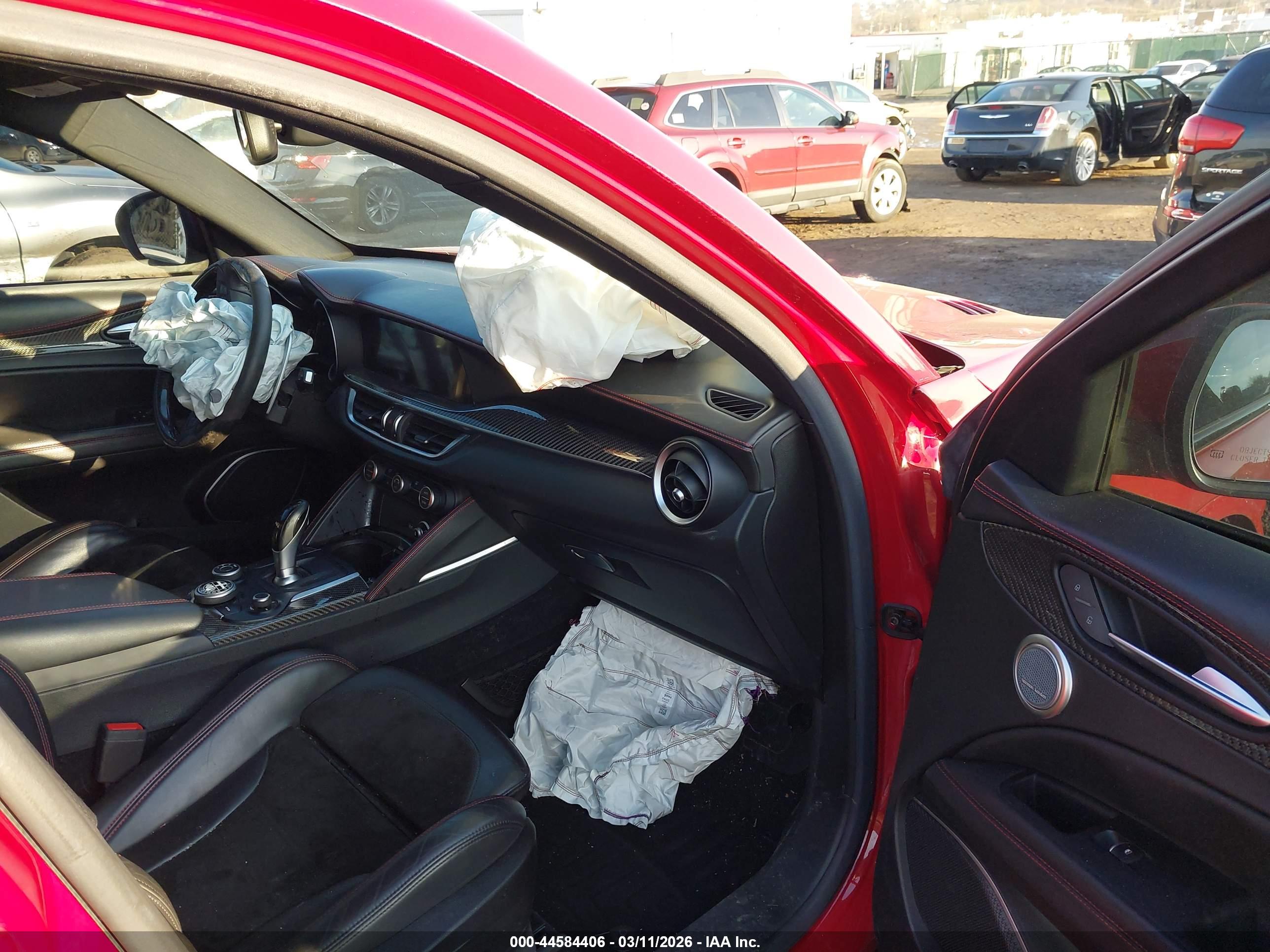 ALFA ROMEO image 5