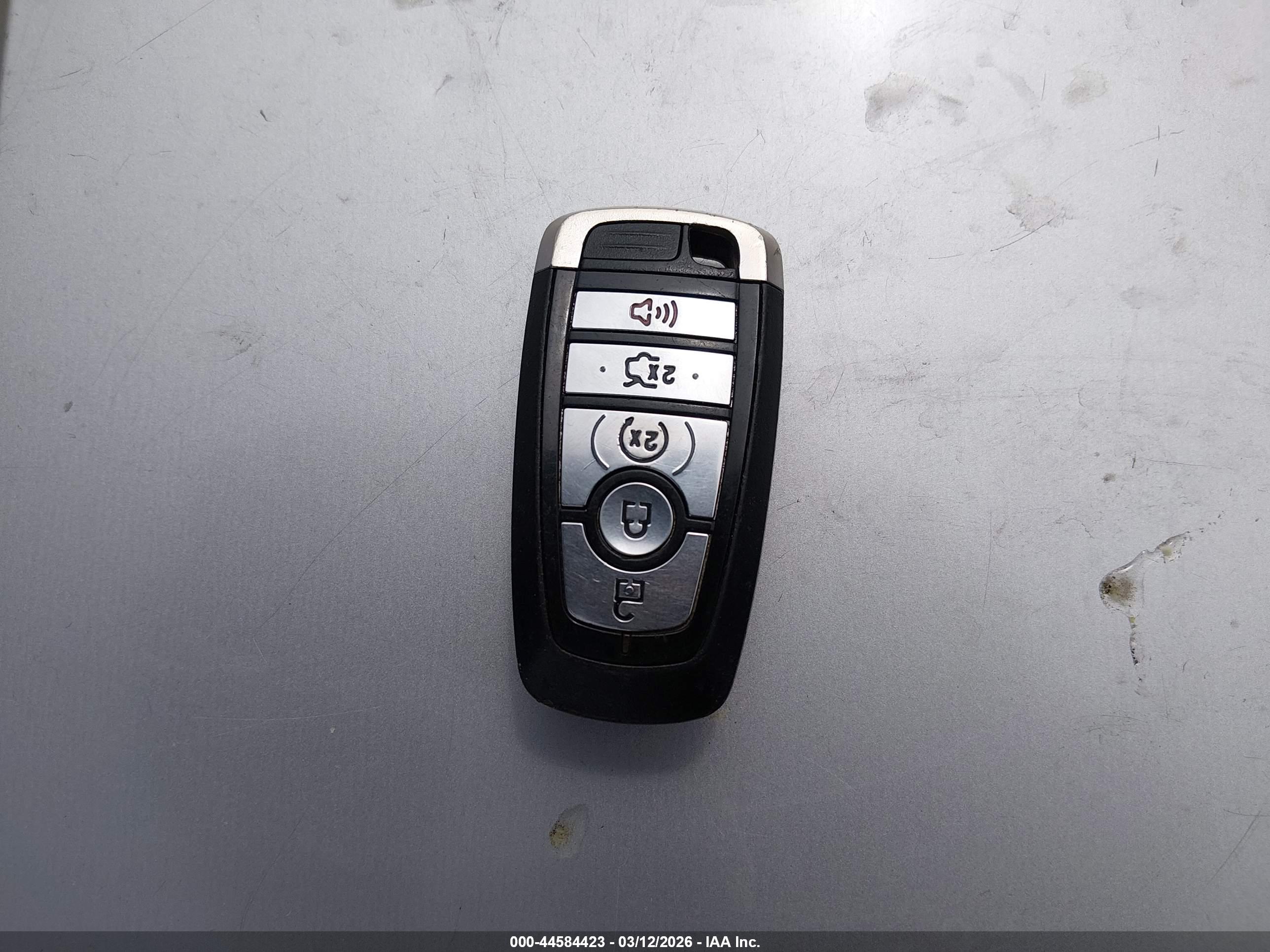 FORD EDGE image 11