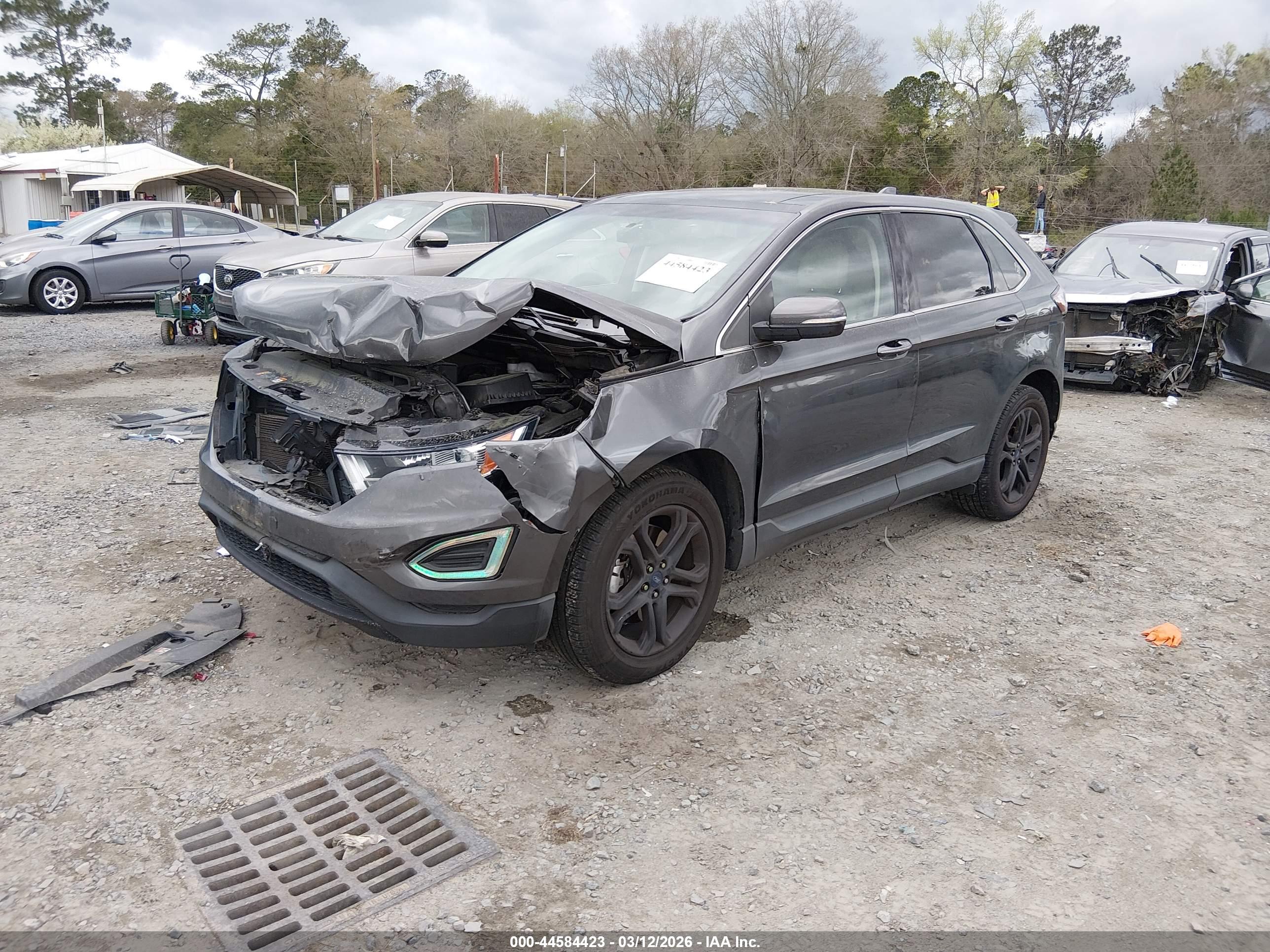 FORD EDGE image 2