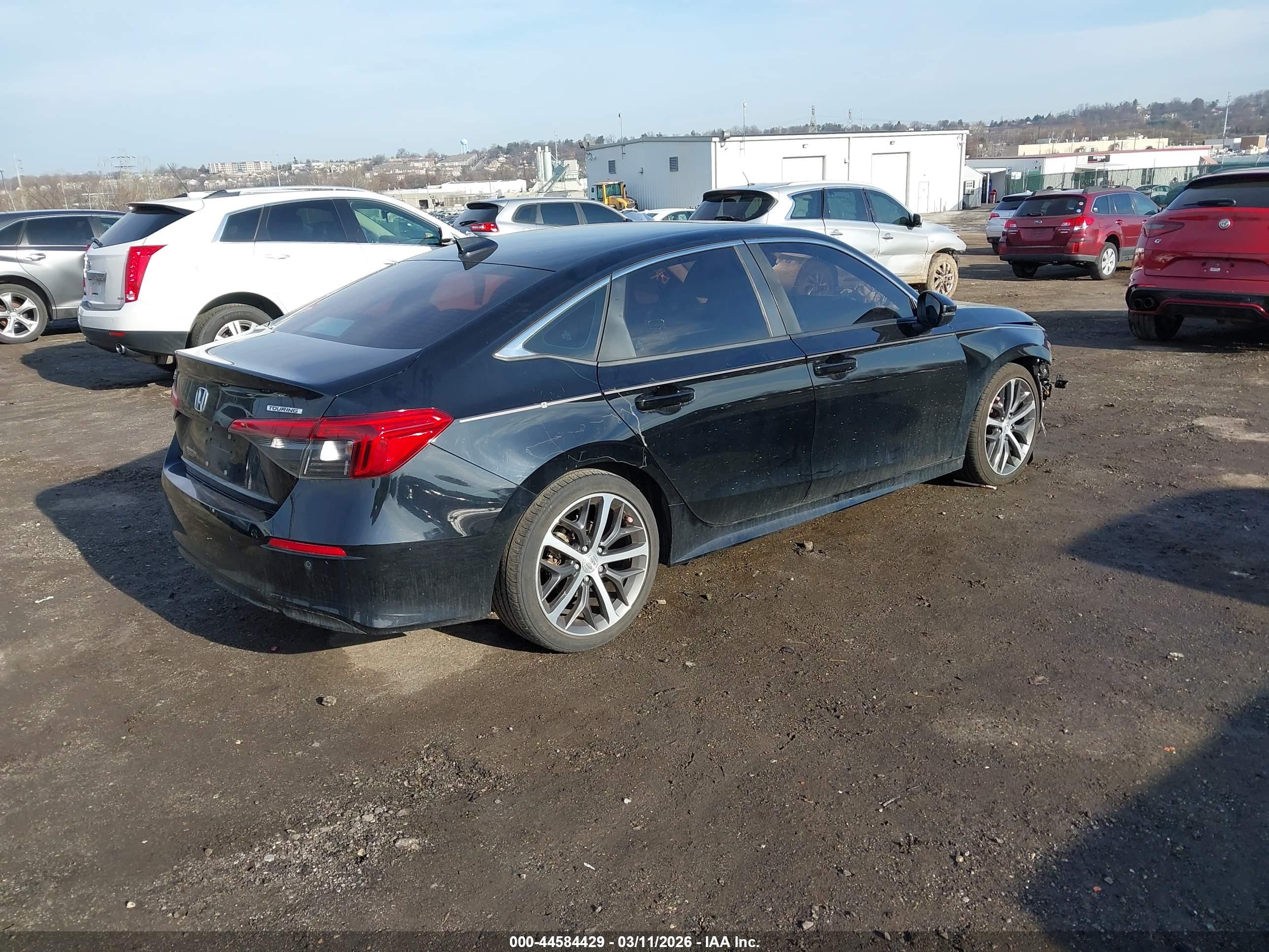 HONDA CIVIC image 4