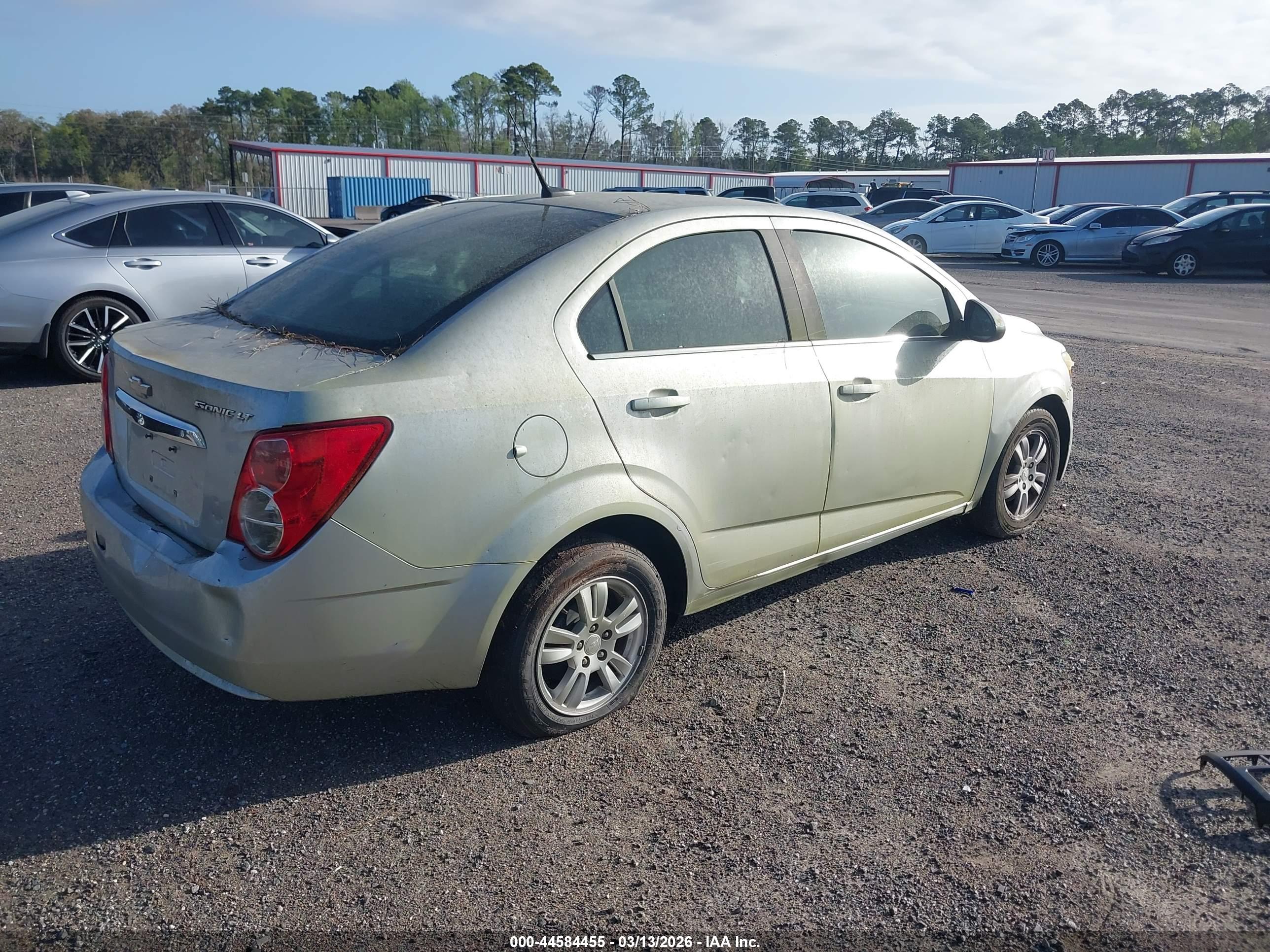 CHEVROLET SONIC image 4