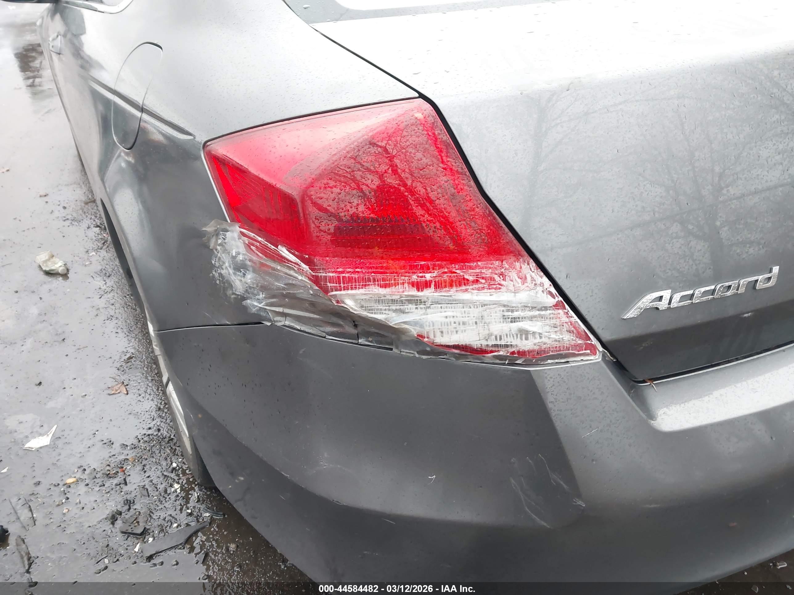 HONDA ACCORD image 6