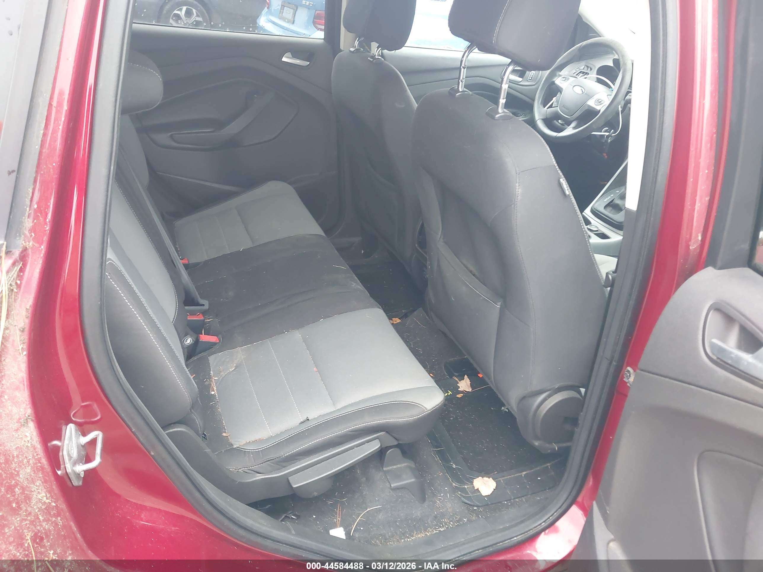 FORD ESCAPE image 8