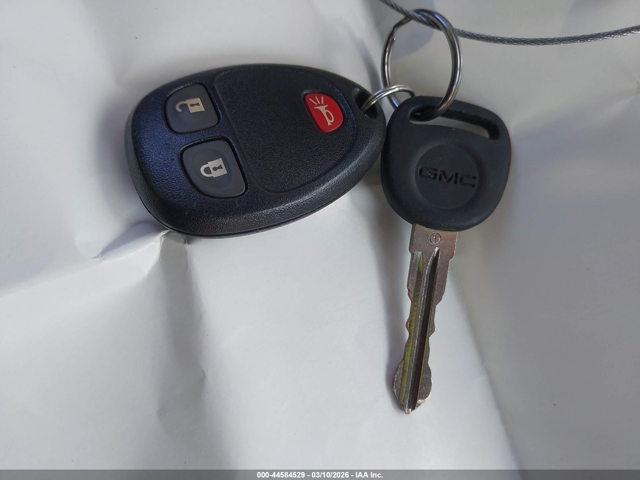 GMC ACADIA image 11