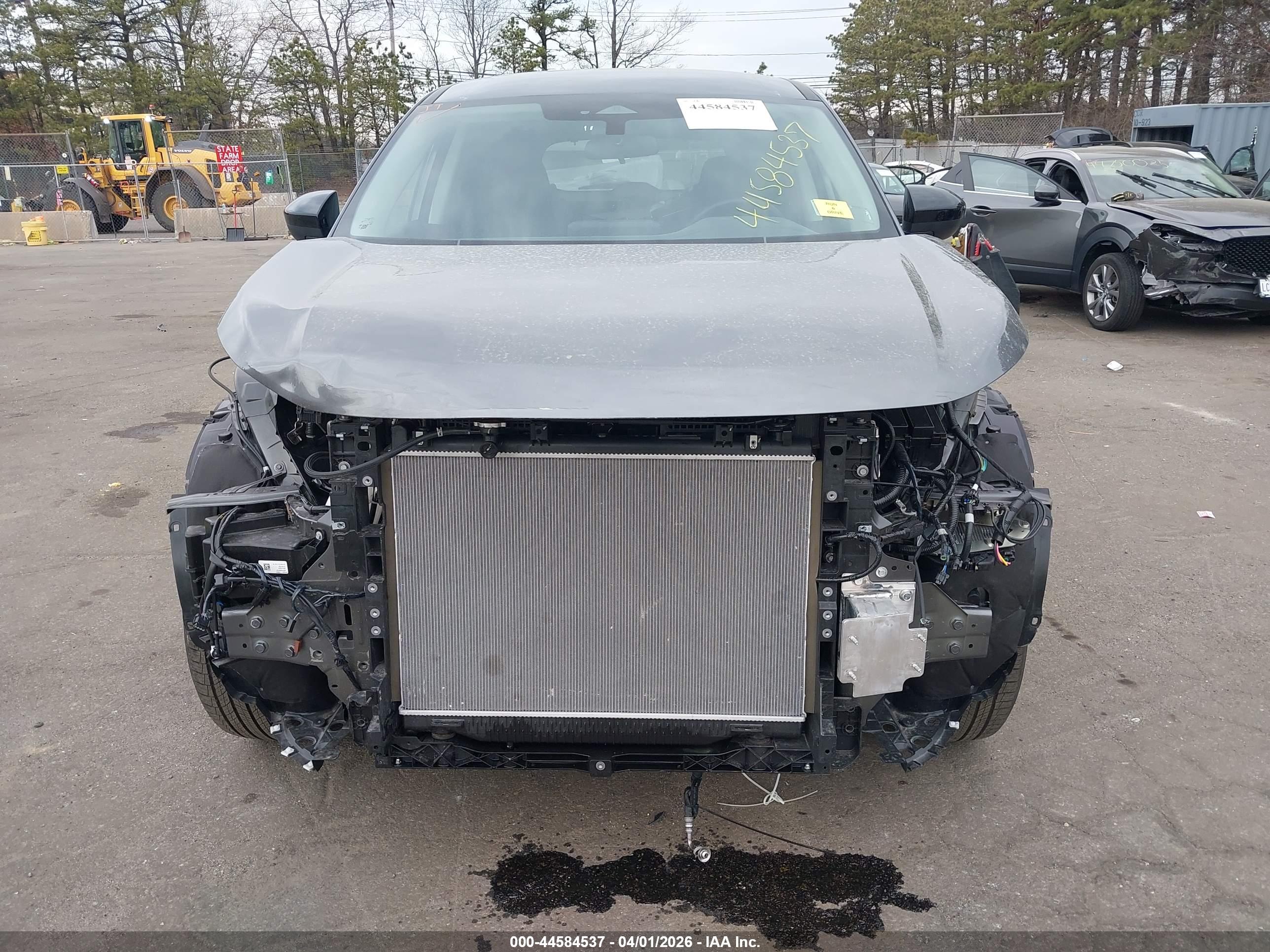 NISSAN PATHFINDER image 6