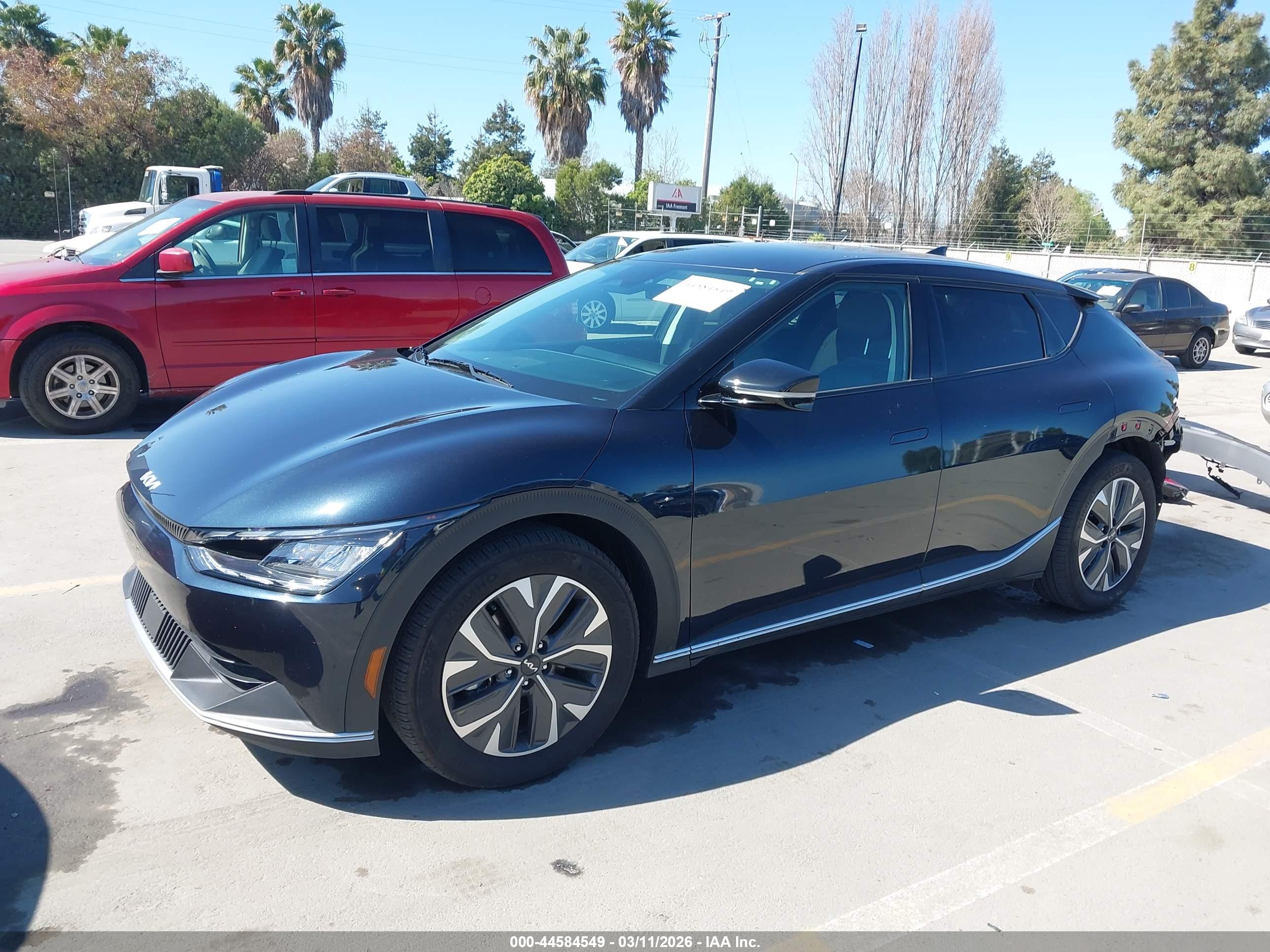 KIA EV6 image 2