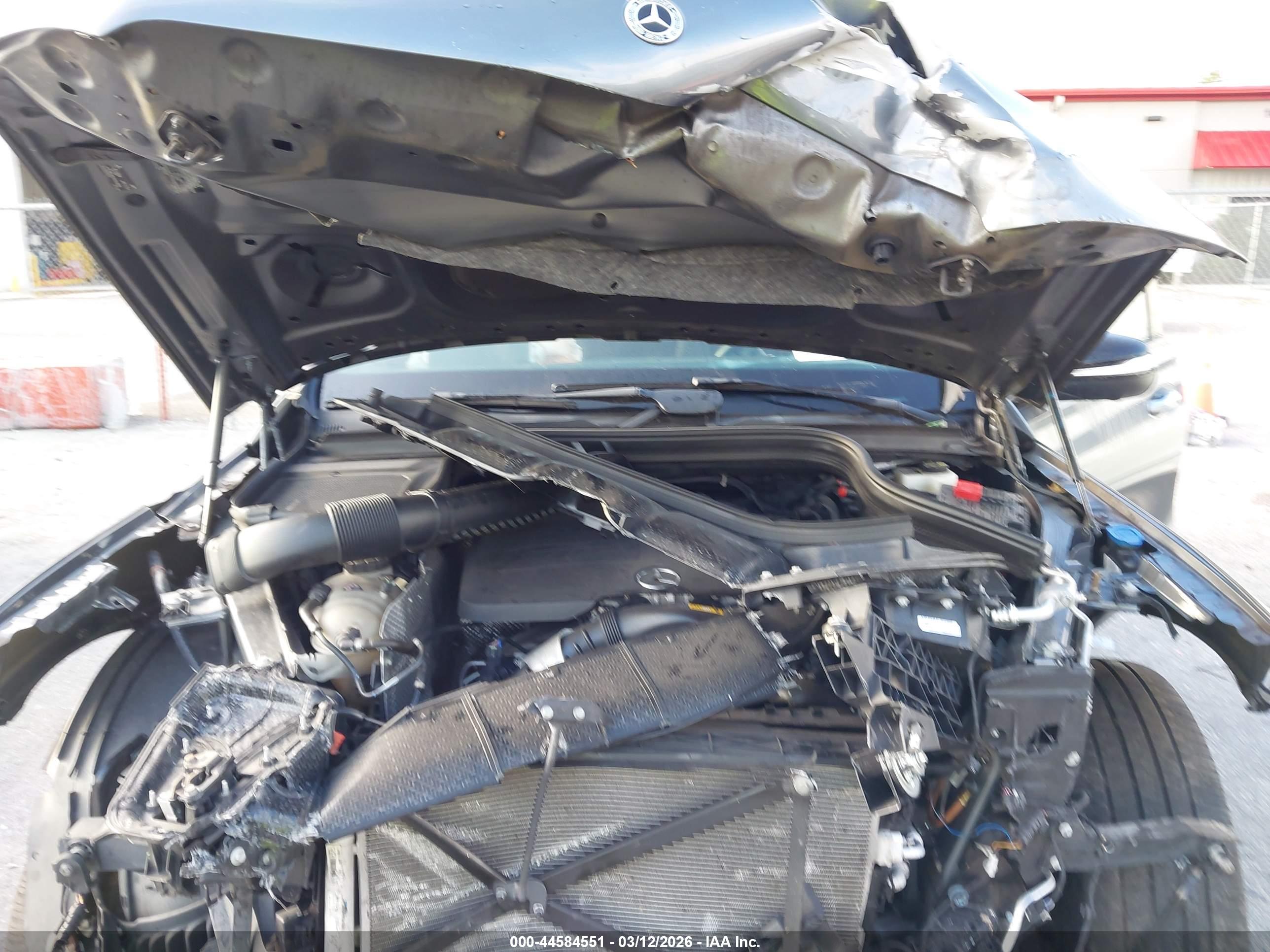 MERCEDES-BENZ GLE image 10