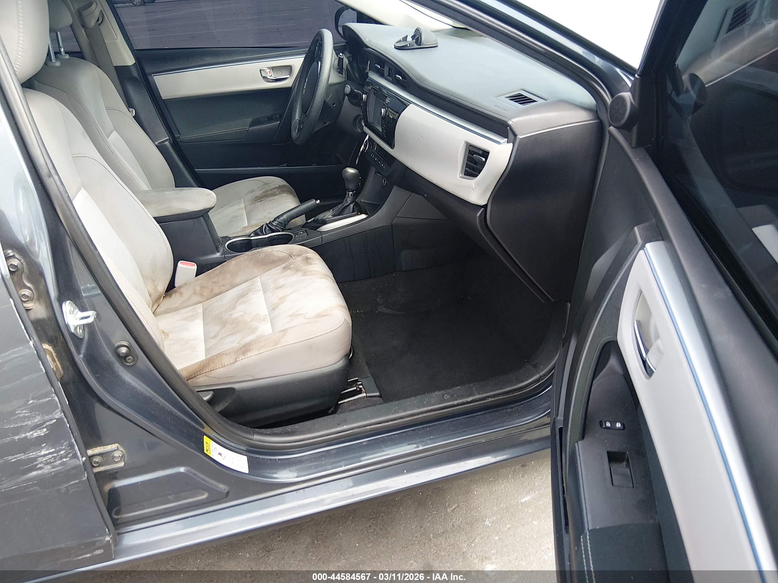 TOYOTA COROLLA image 5