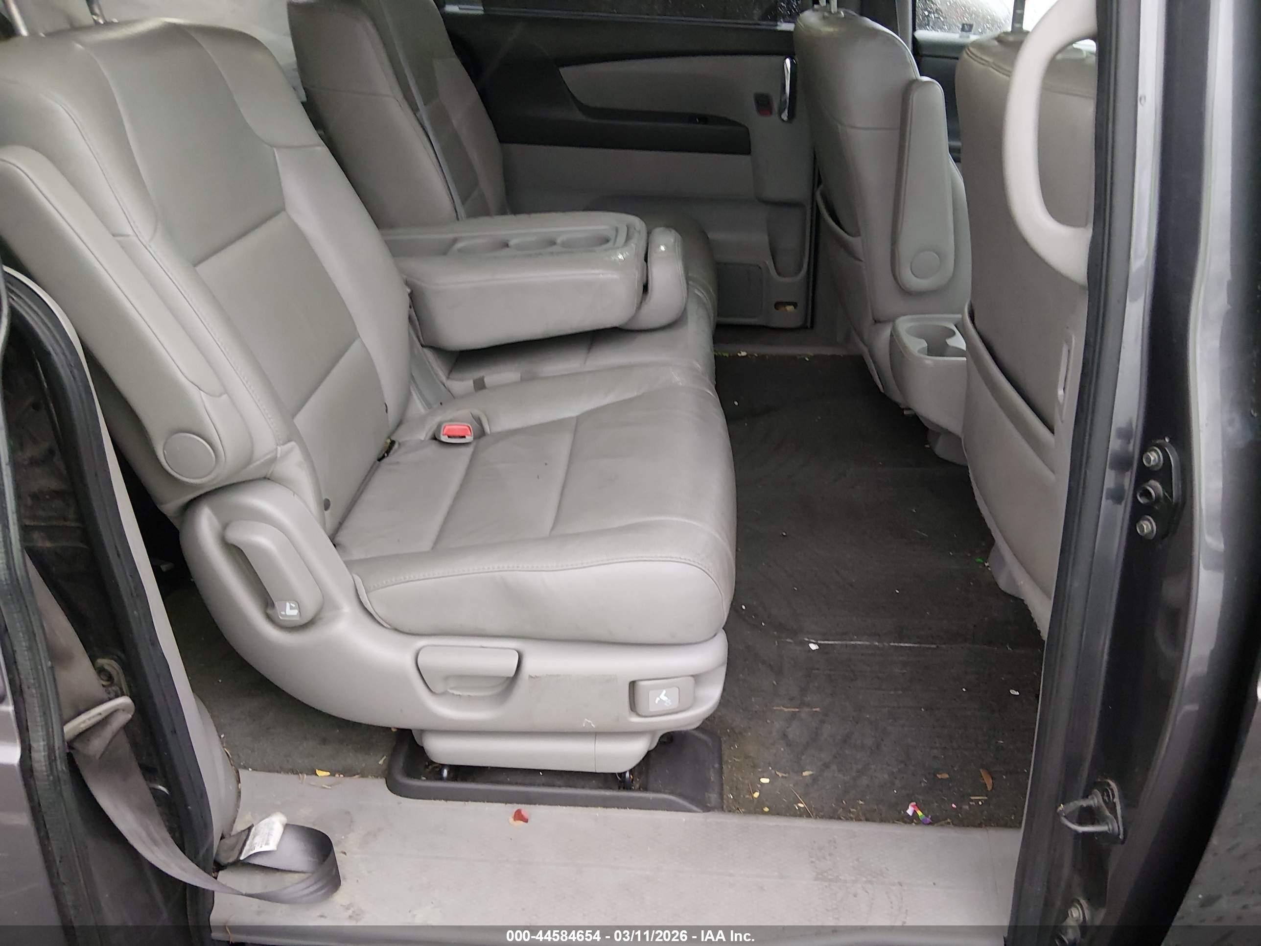 HONDA ODYSSEY image 8