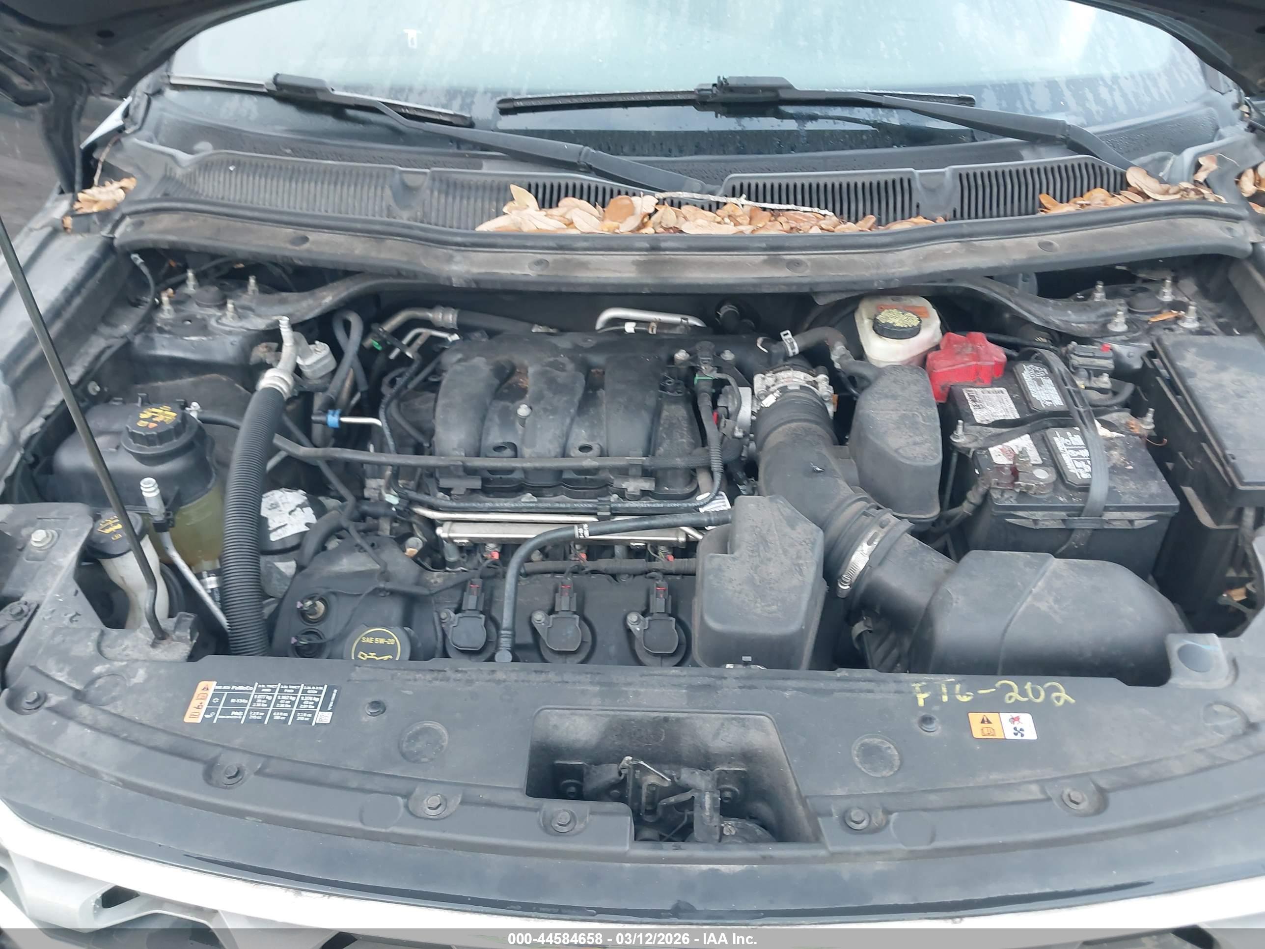FORD EXPLORER image 10