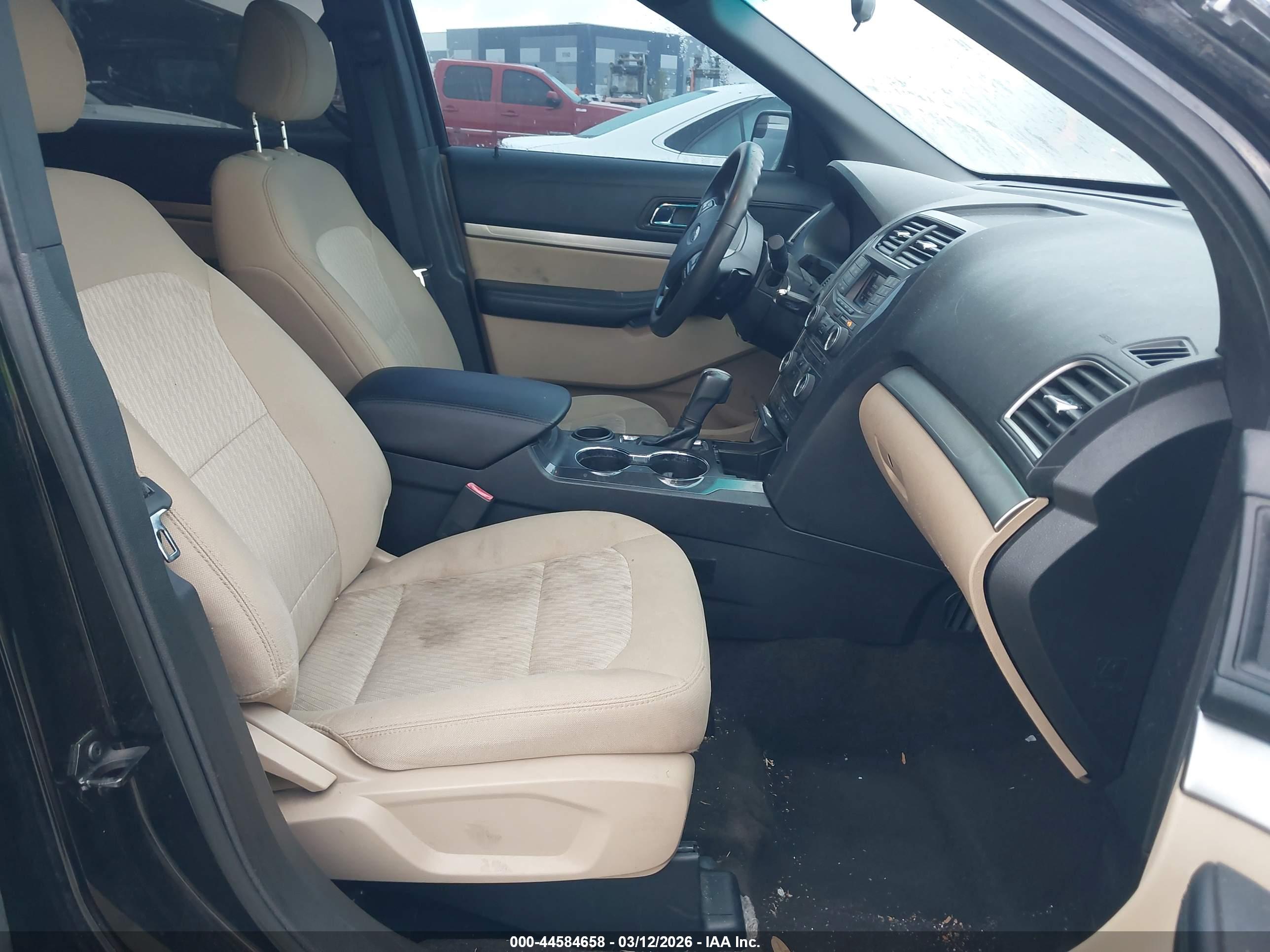 FORD EXPLORER image 5