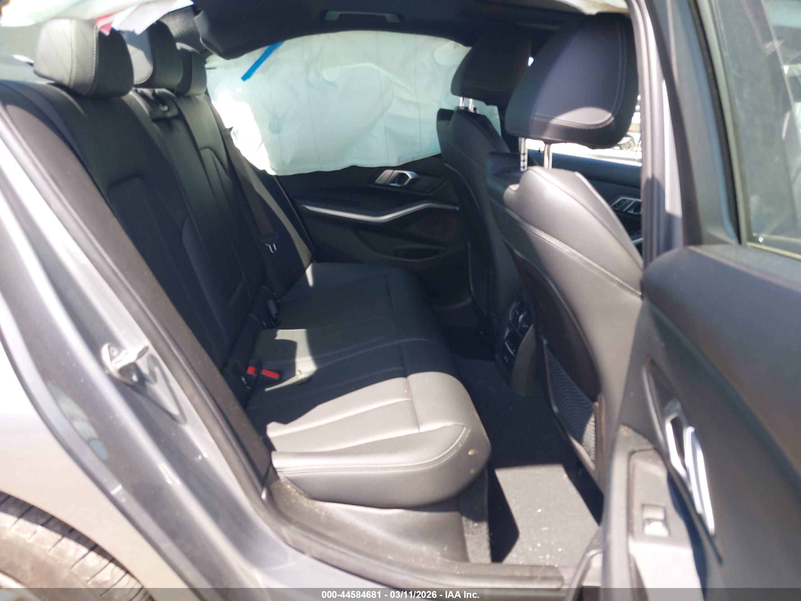 BMW 330I image 8