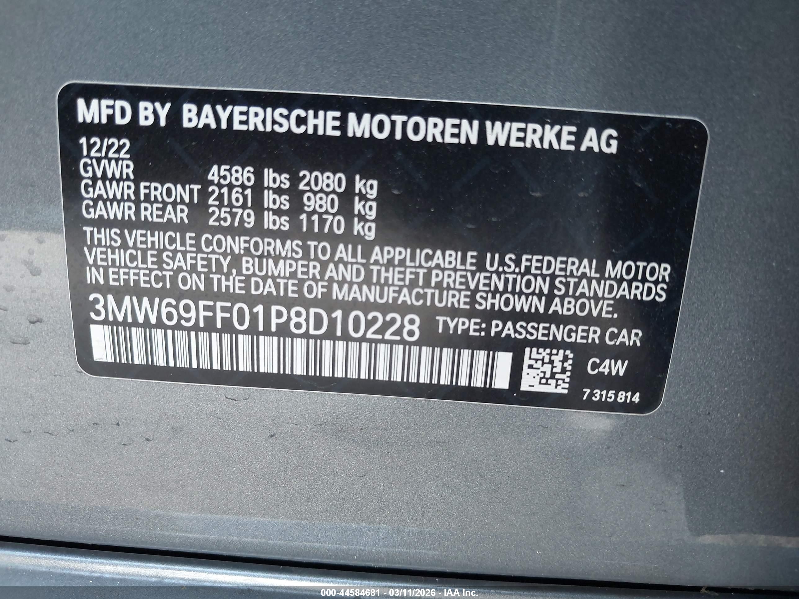BMW 330I image 9