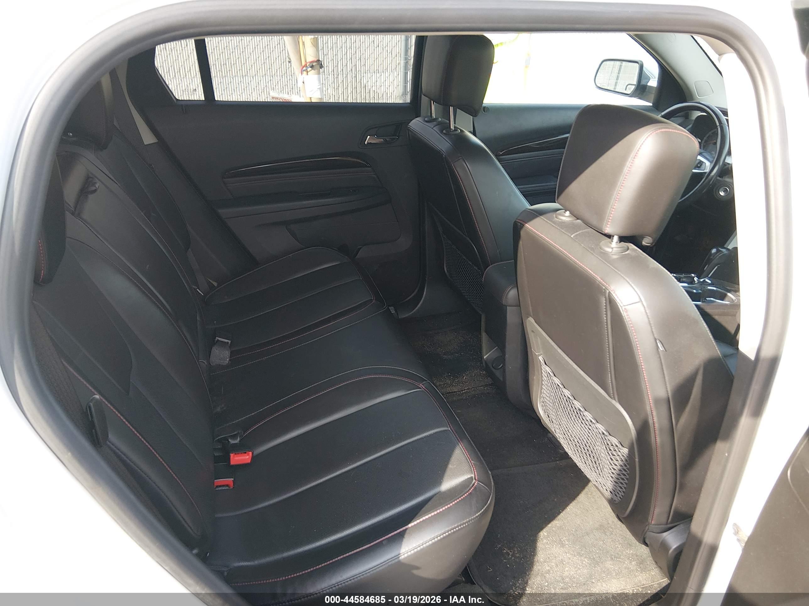 GMC TERRAIN image 8