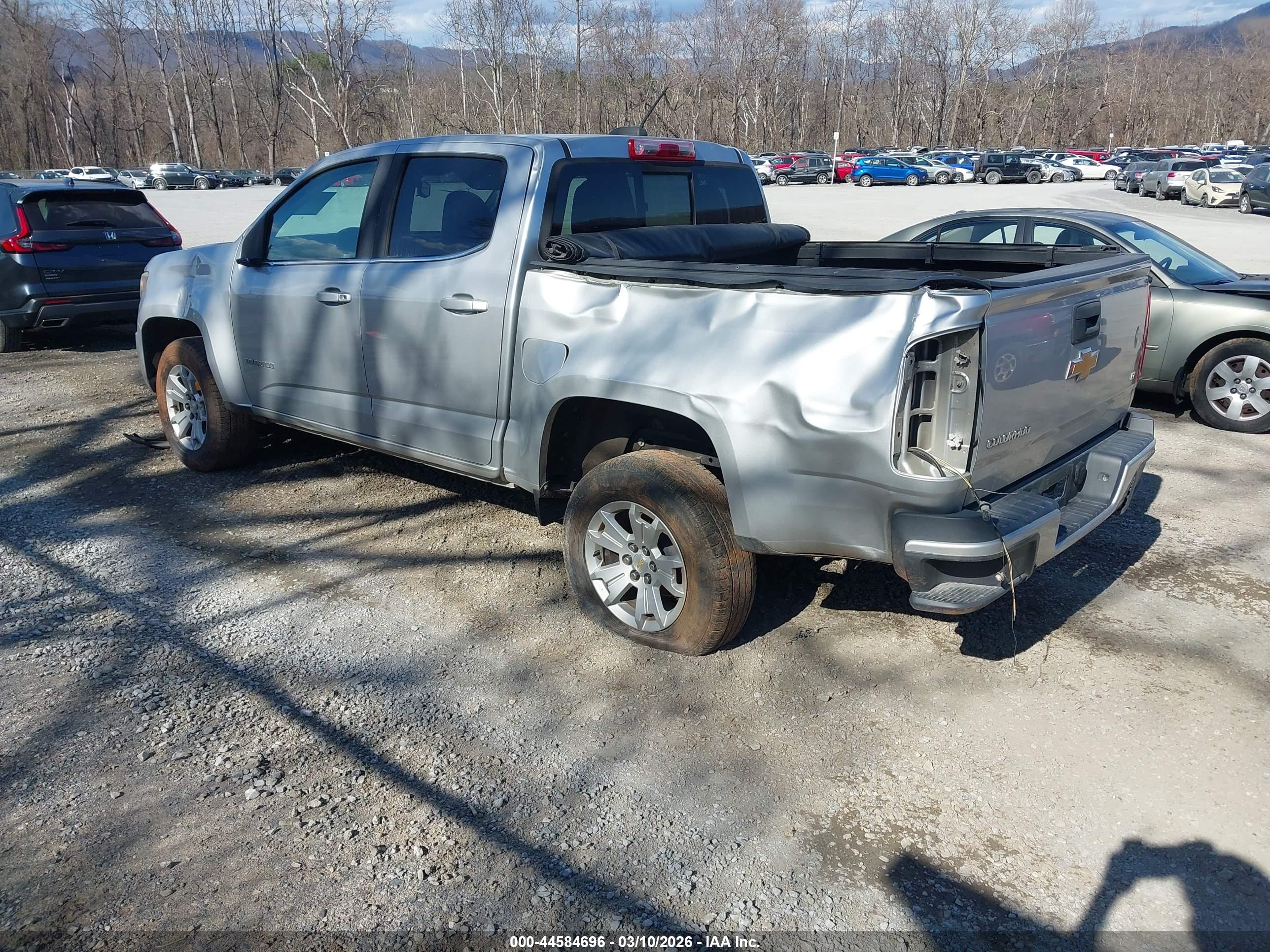 CHEVROLET COLORADO image 3