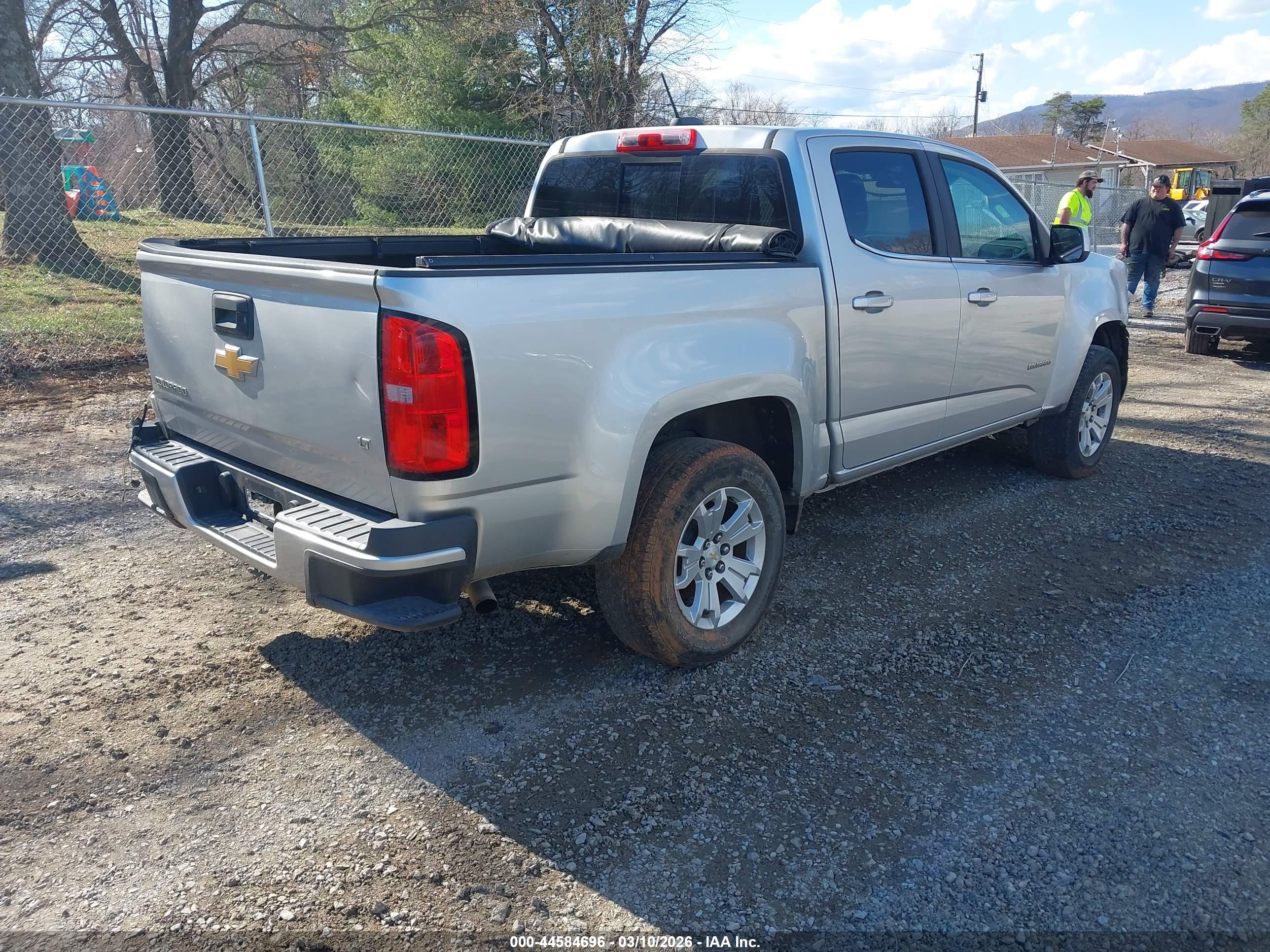 CHEVROLET COLORADO image 4