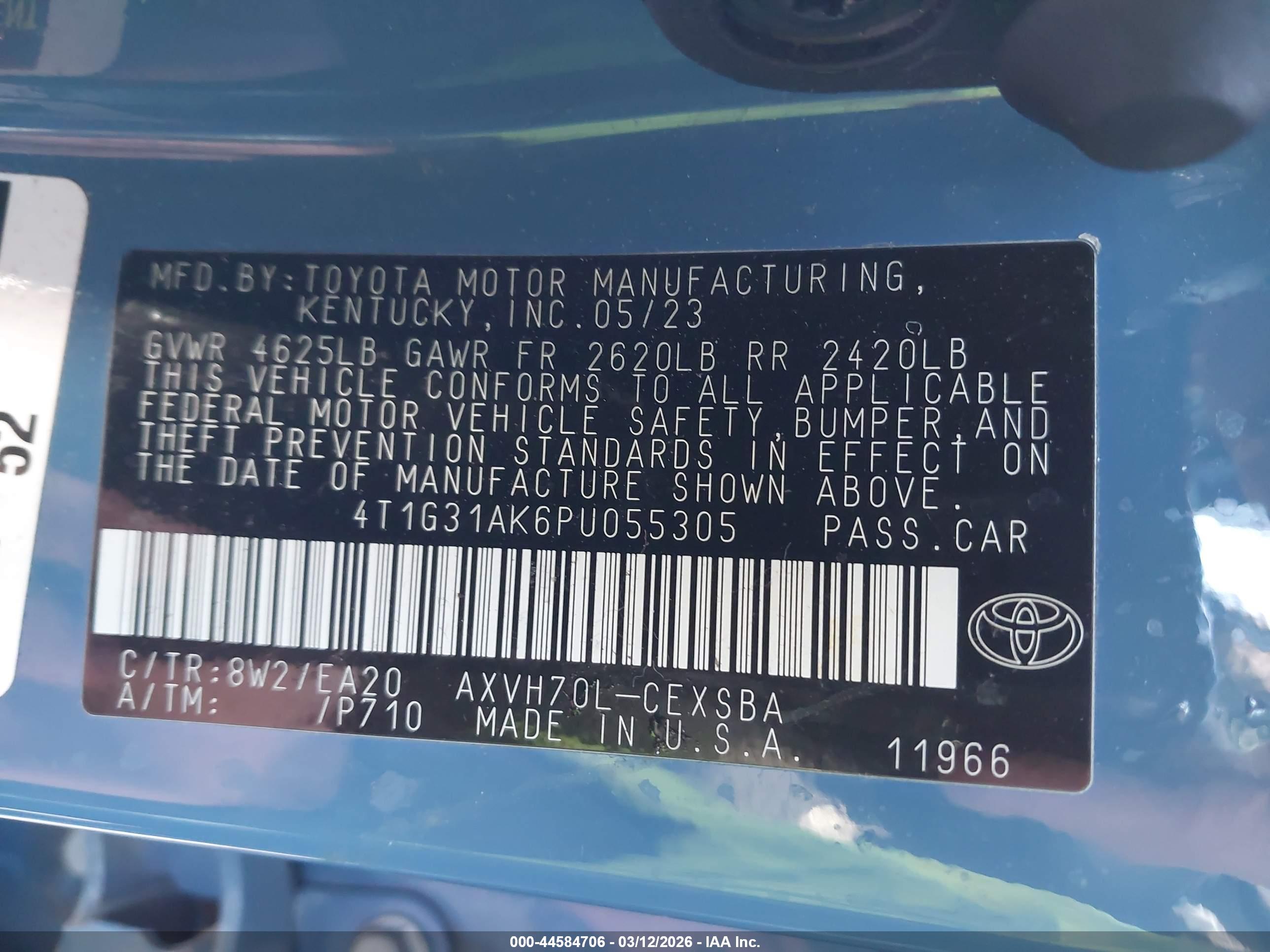 TOYOTA CAMRY image 9