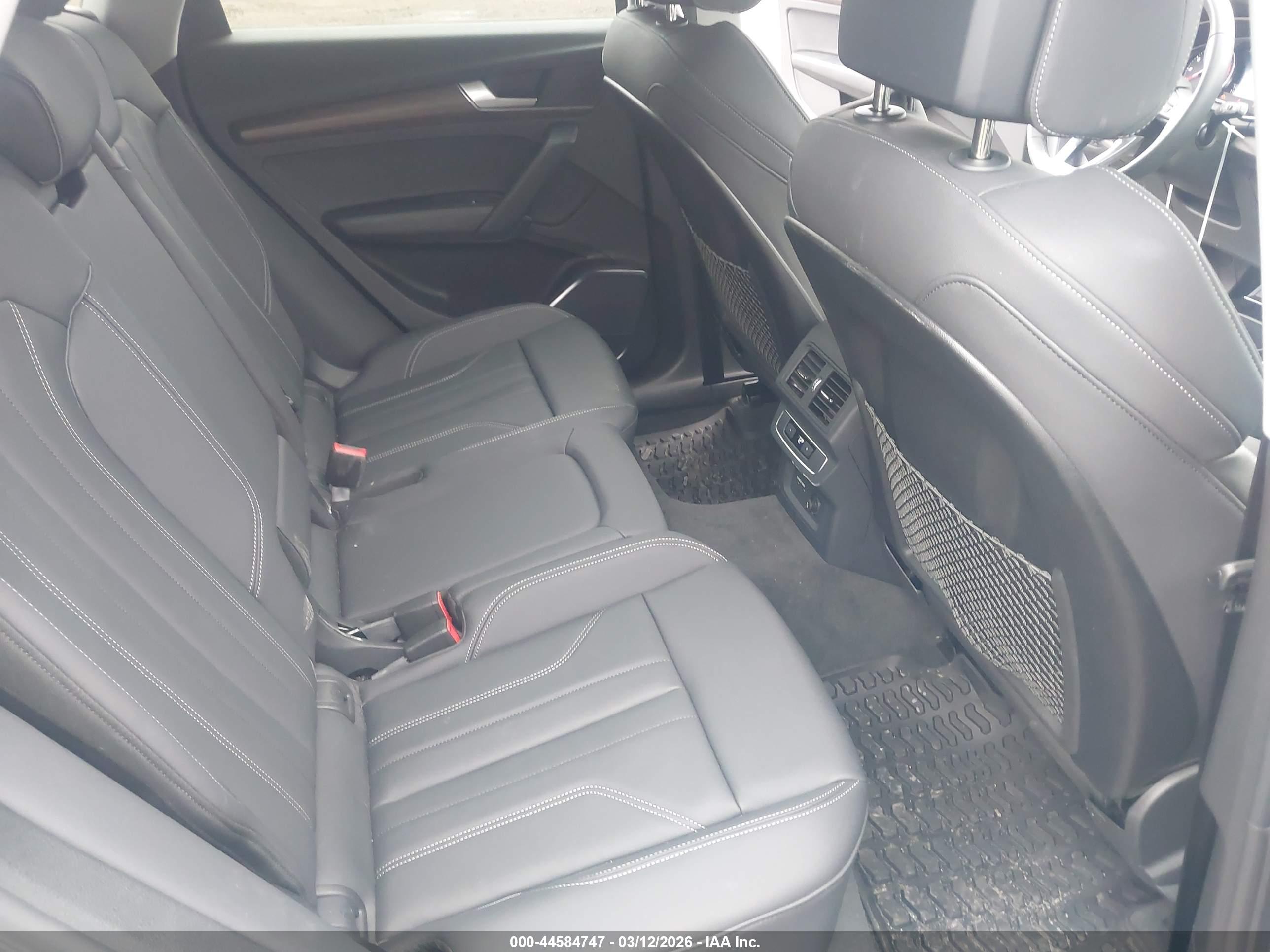 AUDI Q5 image 8