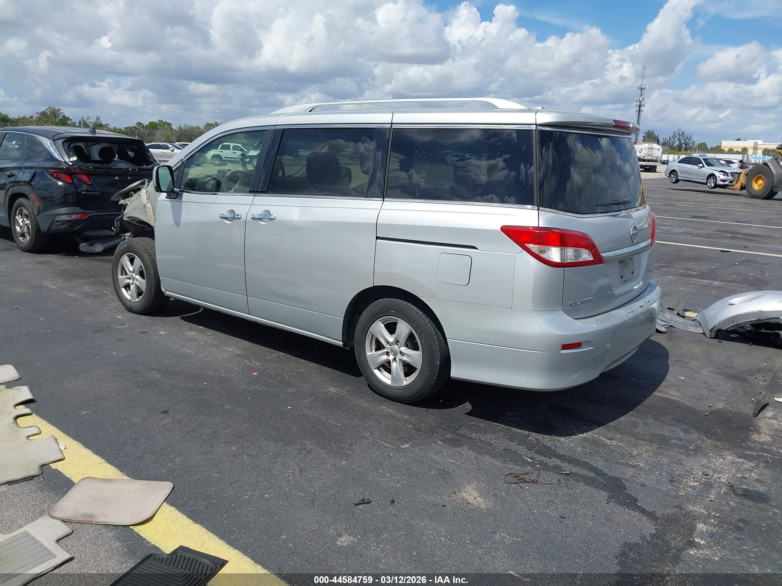 NISSAN QUEST image 3