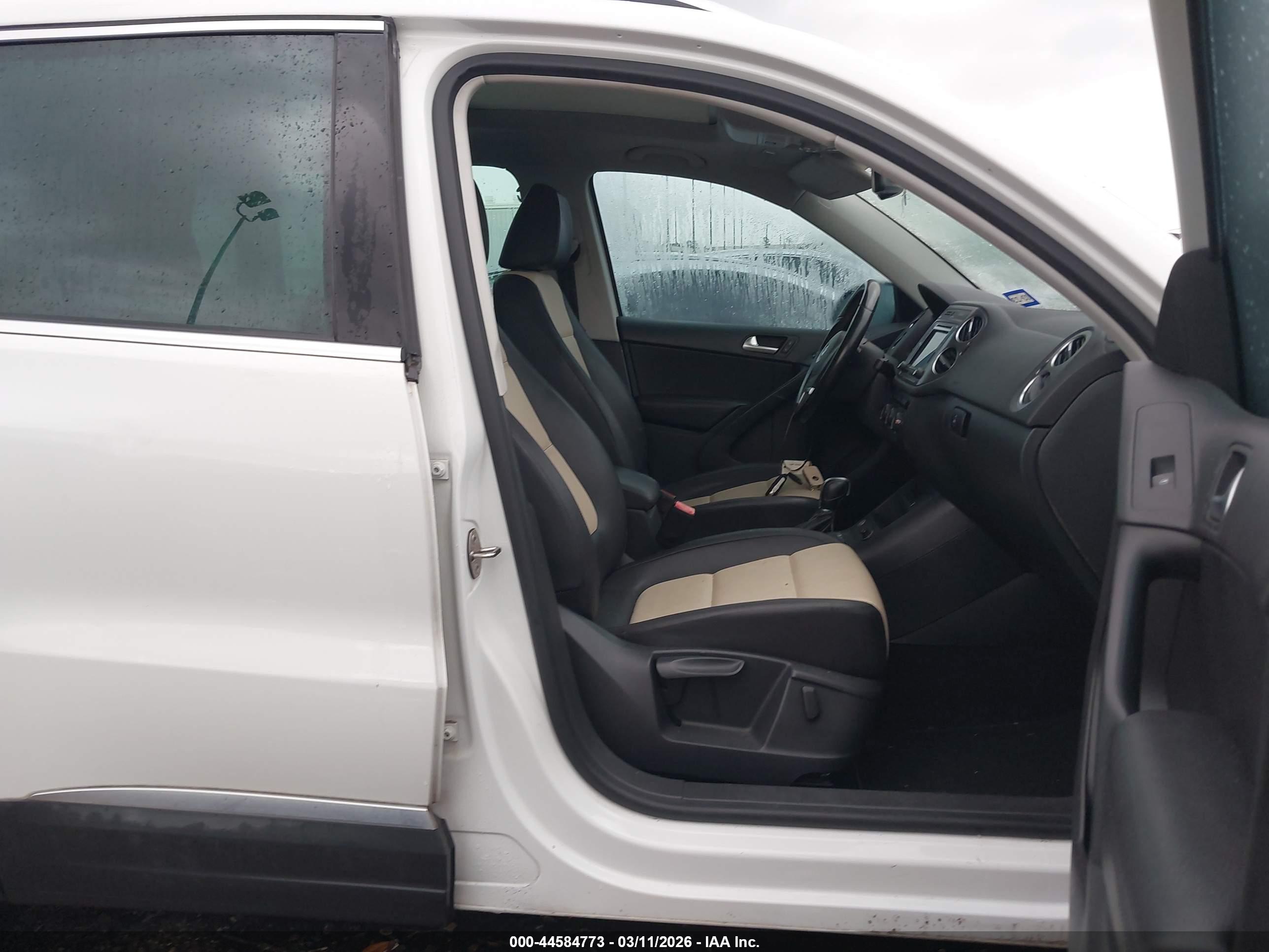 VOLKSWAGEN TIGUAN image 5