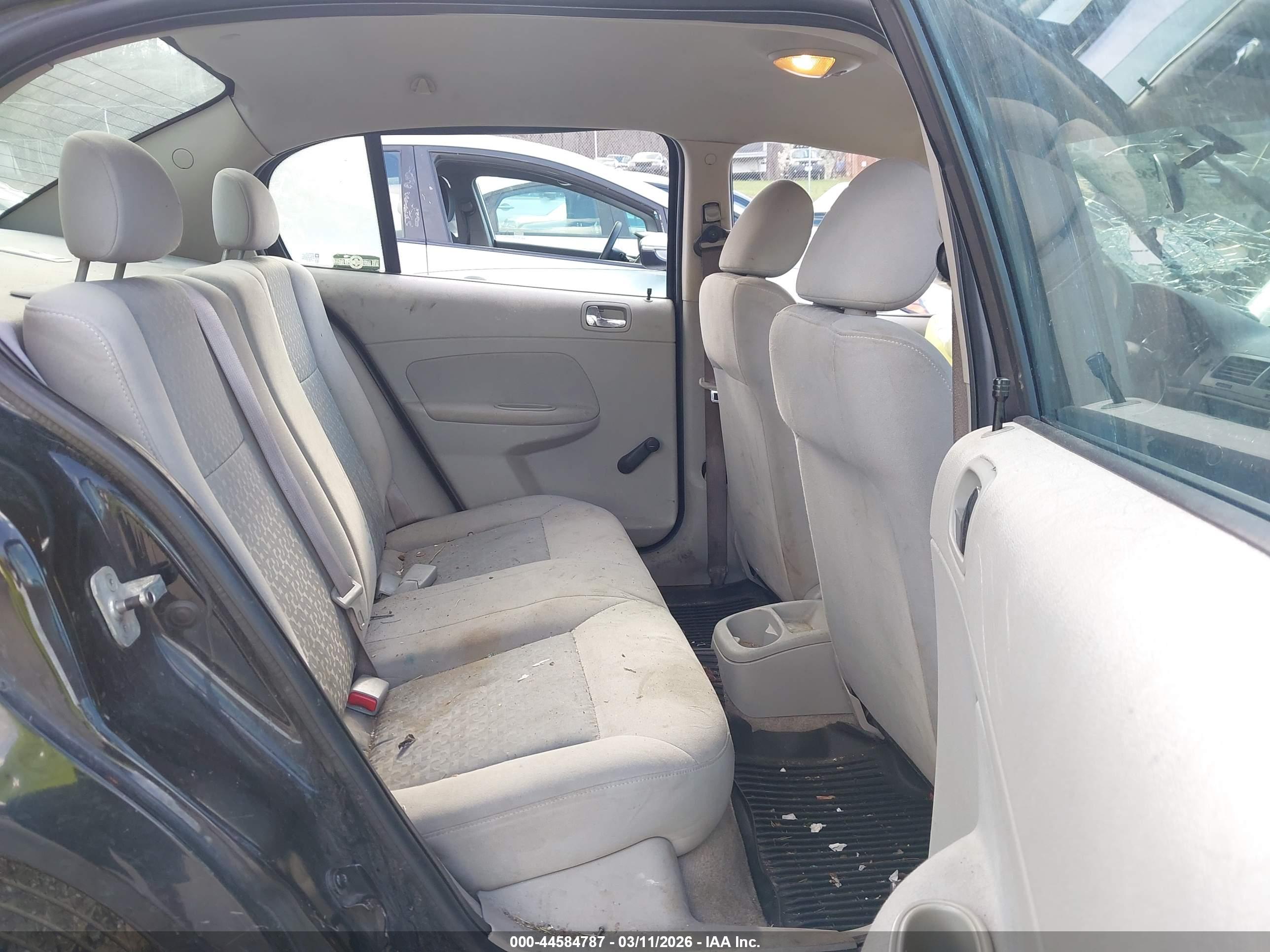 CHEVROLET COBALT image 8