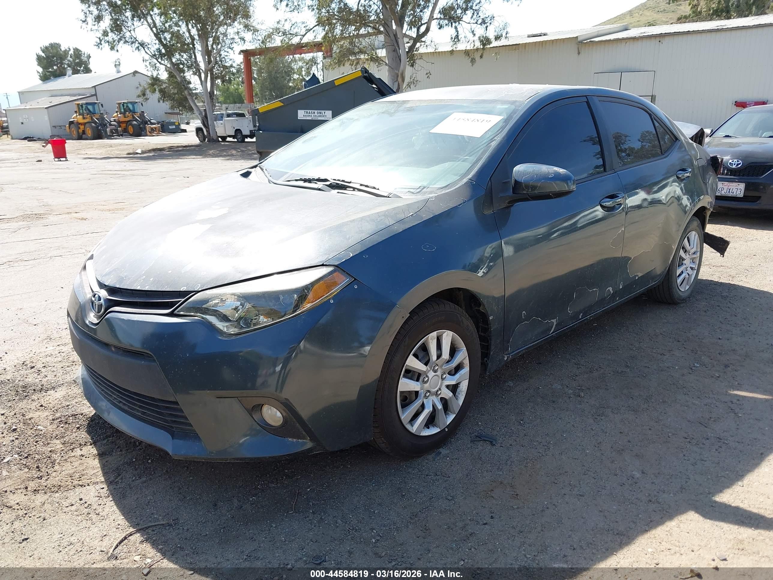 TOYOTA COROLLA image 2